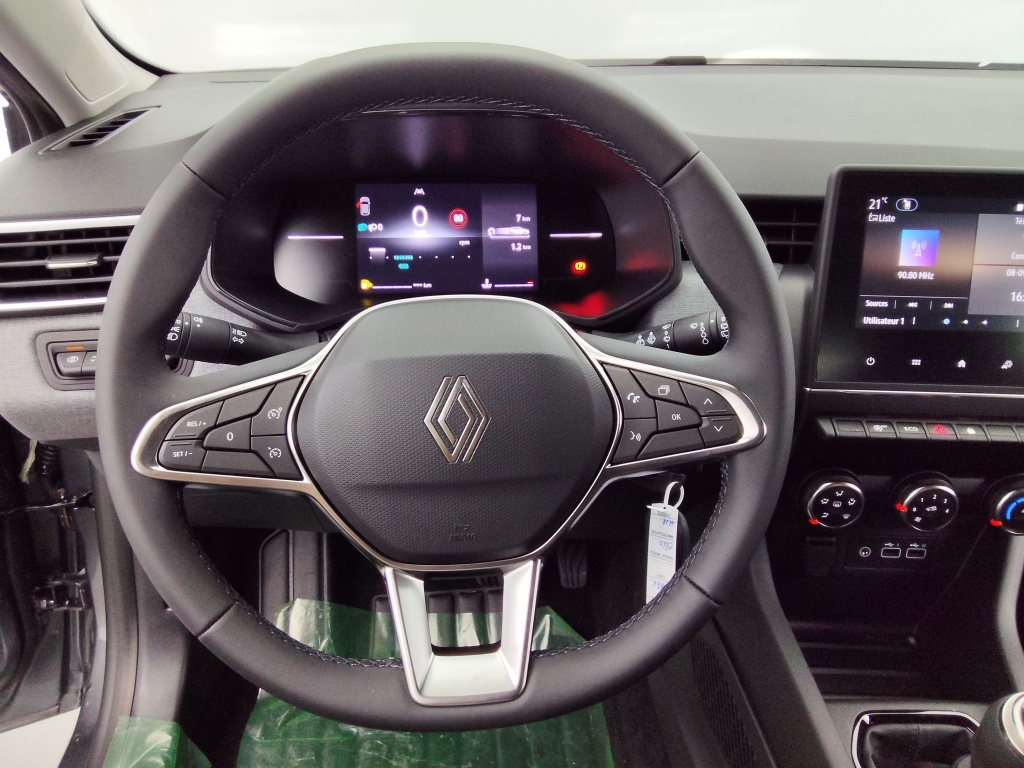 69852_p51 - RENAULT - CLIO - 2025 - photo 15