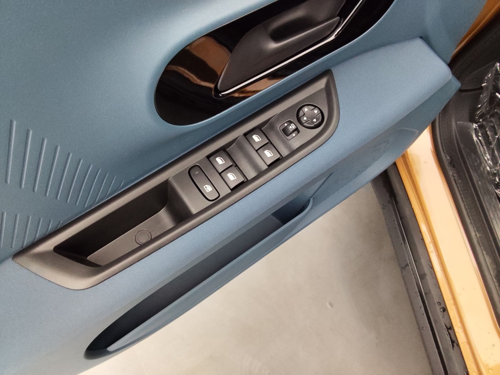 70390_p51 - FIAT - GRANDE PANDA - 2025 - photo 17