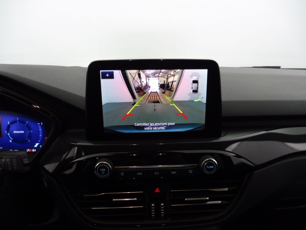 70357_p51 - FORD - KUGA - 2024 - photo 6