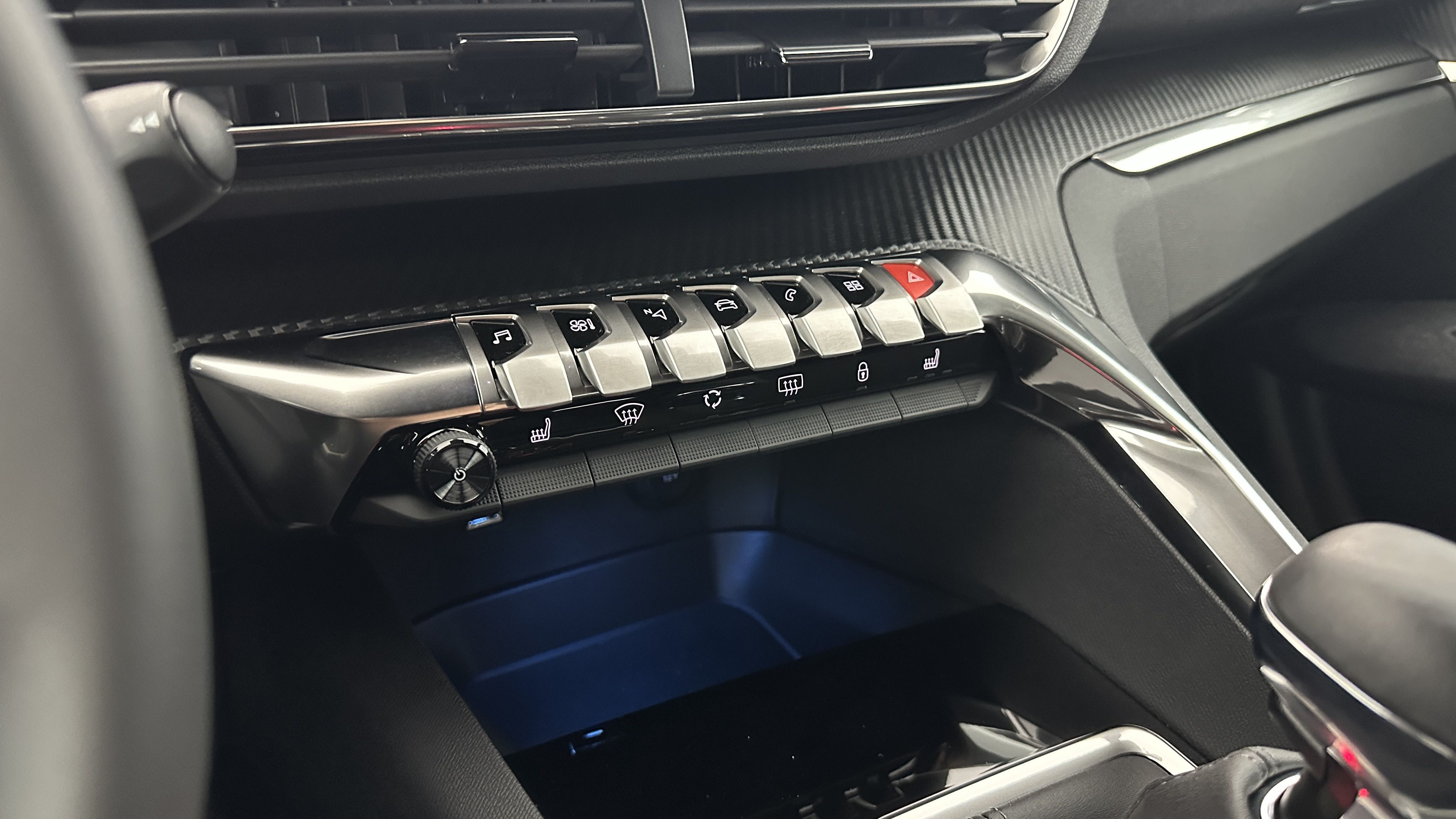 GLI00002314_p53 - PEUGEOT - 5008 - 2023 - photo 21