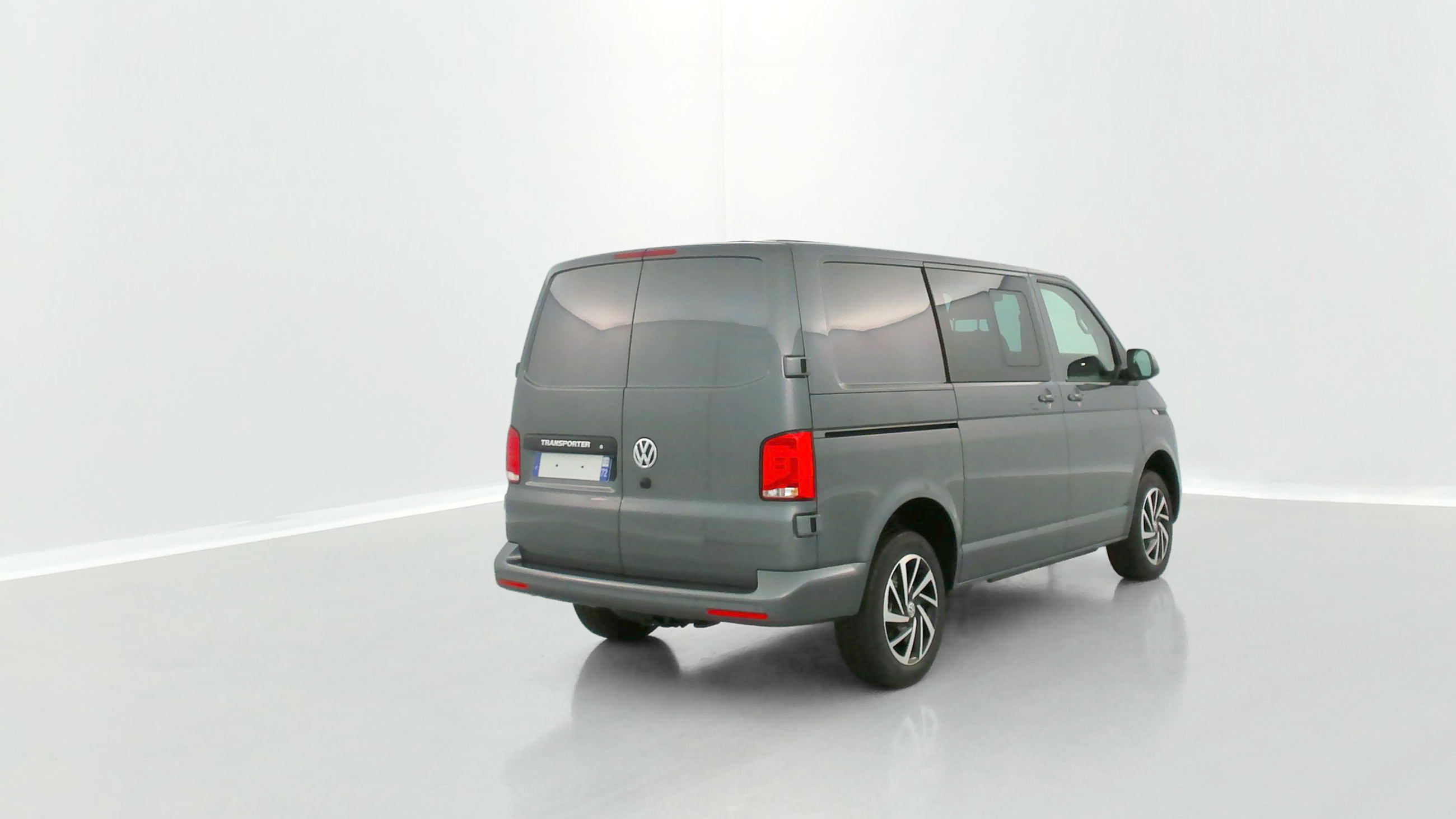 GLI00001203_p53 - VOLKSWAGEN - TRANSPORTER - 2025 - photo 21