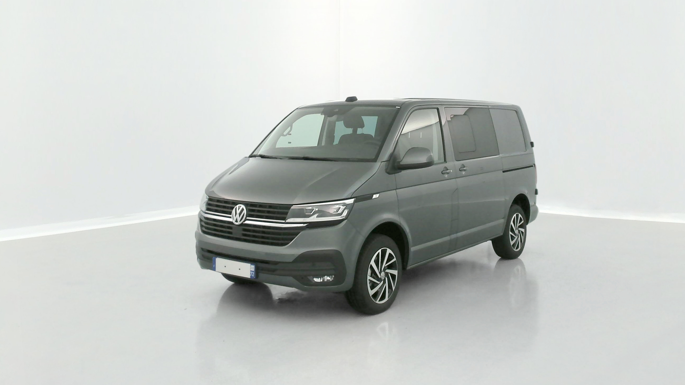 GLI00001085_p53 - VOLKSWAGEN - TRANSPORTER - 2024 - photo 3