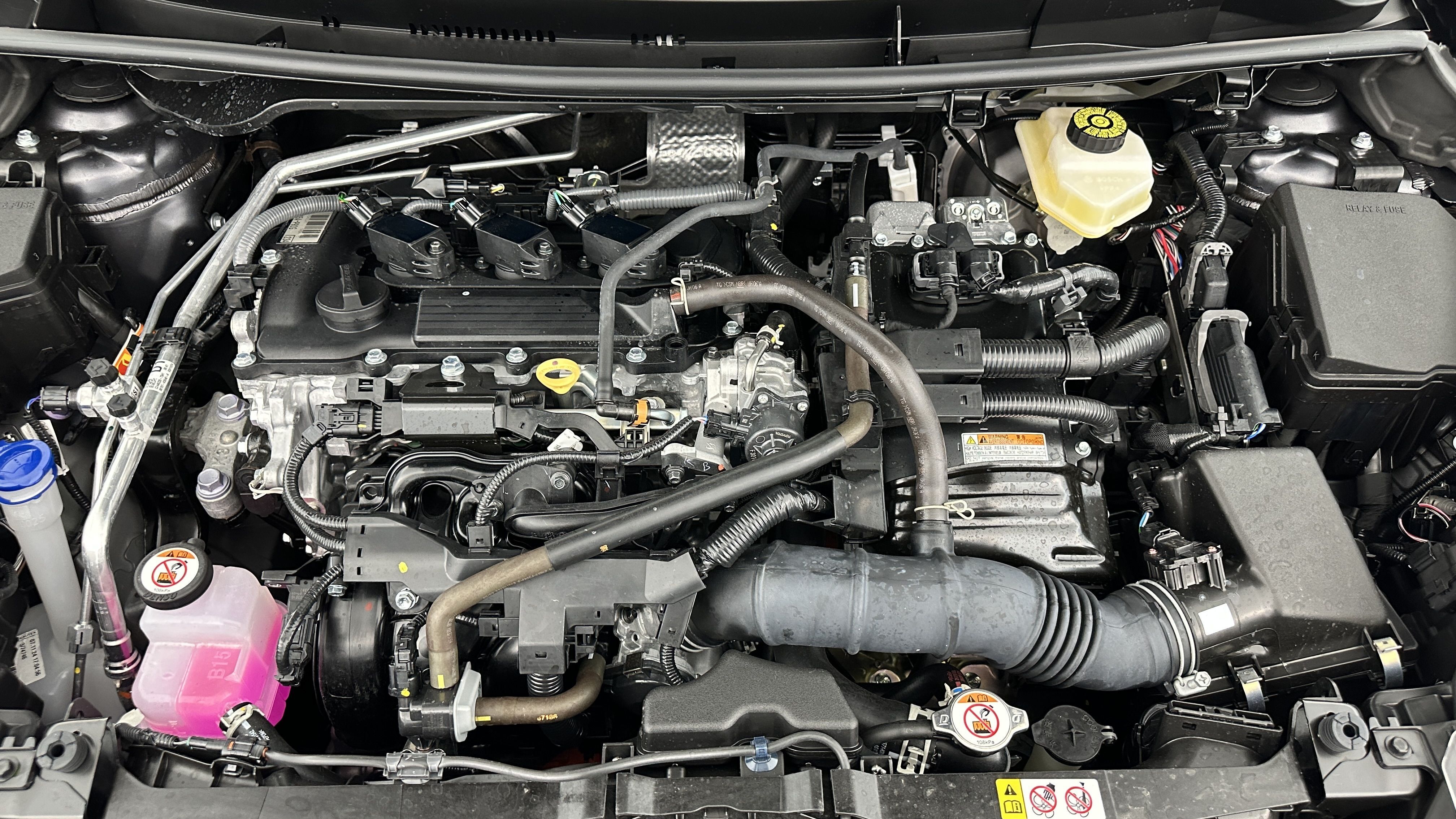 GLI00001827_p53 - TOYOTA - YARIS - 2024 - photo 11