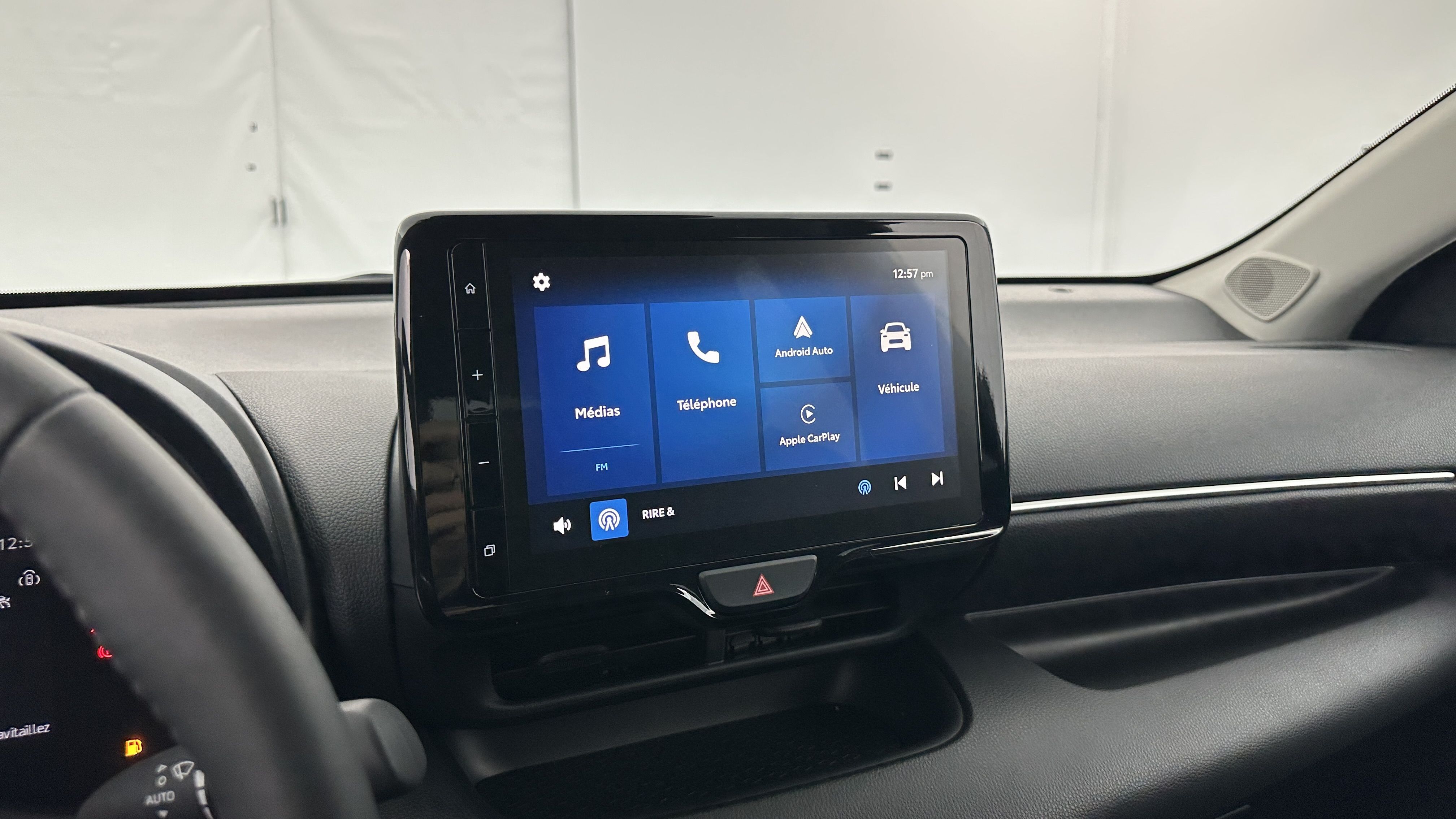 GLI00001827_p53 - TOYOTA - YARIS - 2024 - photo 18