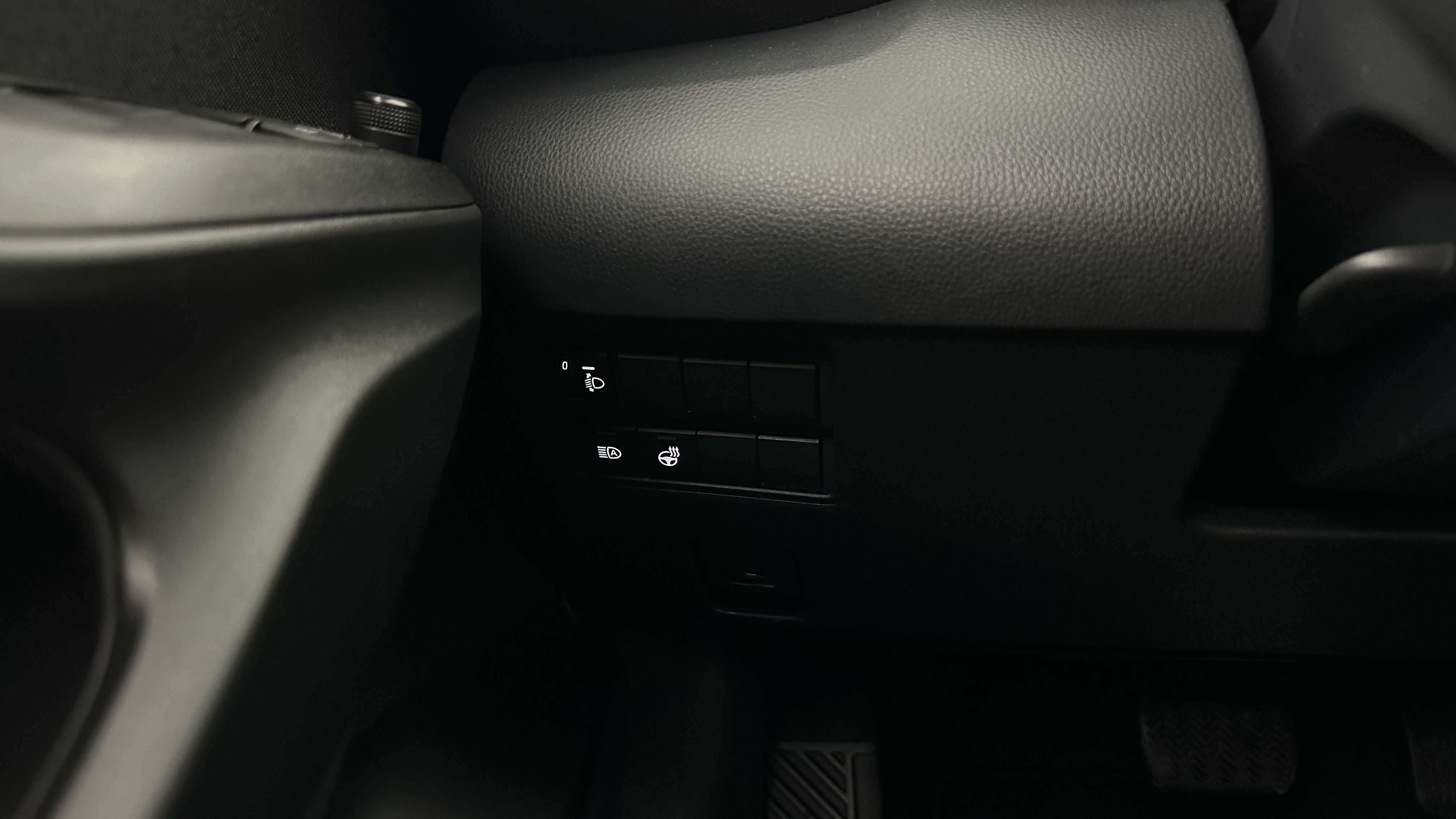 GLI00001827_p53 - TOYOTA - YARIS - 2024 - photo 22