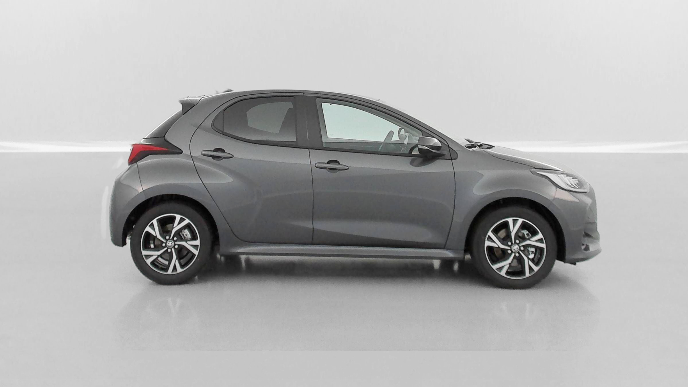 GLI00001827_p53 - TOYOTA - YARIS - 2024 - photo 28