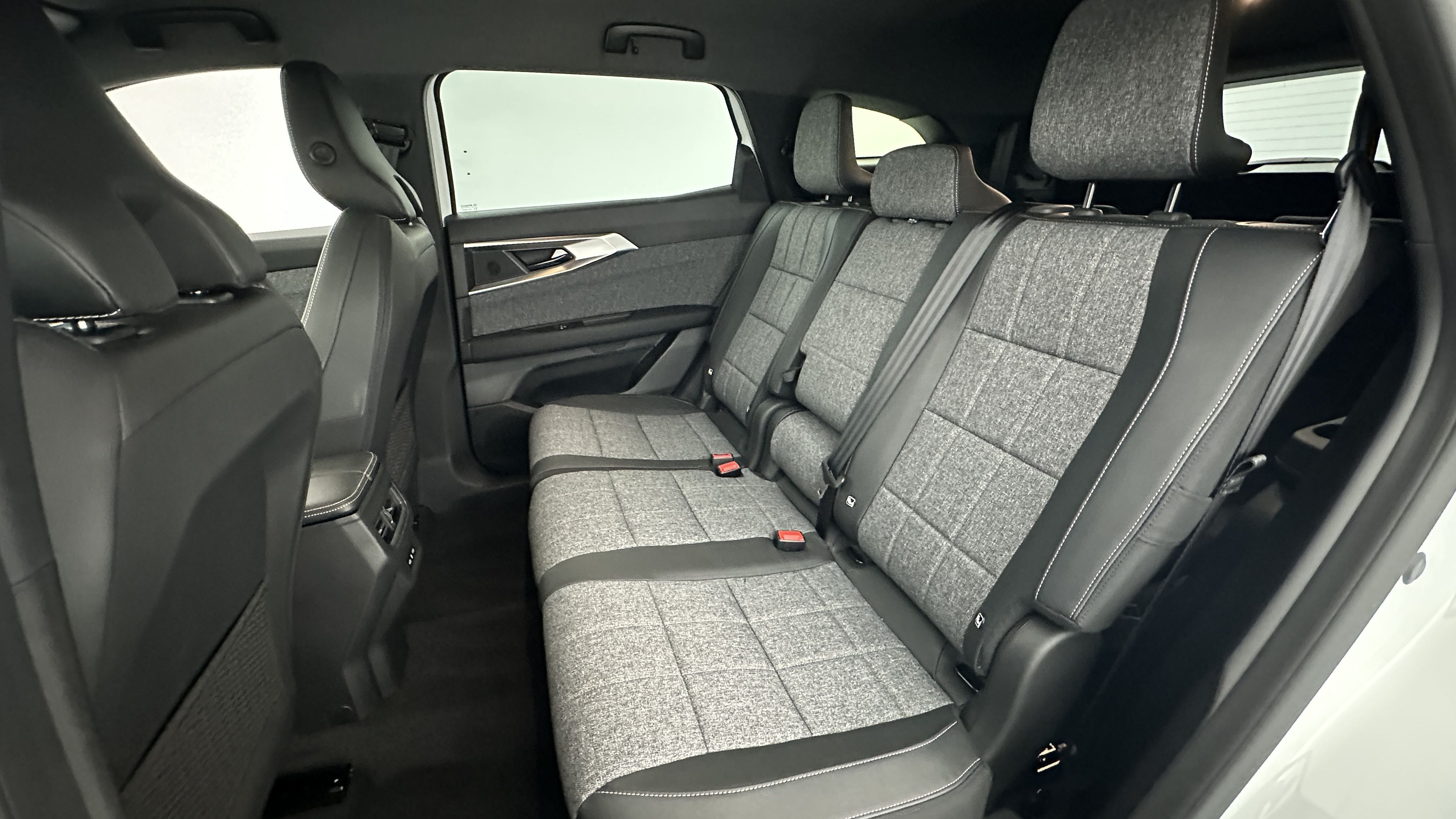 GLI00001583_p53 - RENAULT - ESPACE - 2025 - photo 9