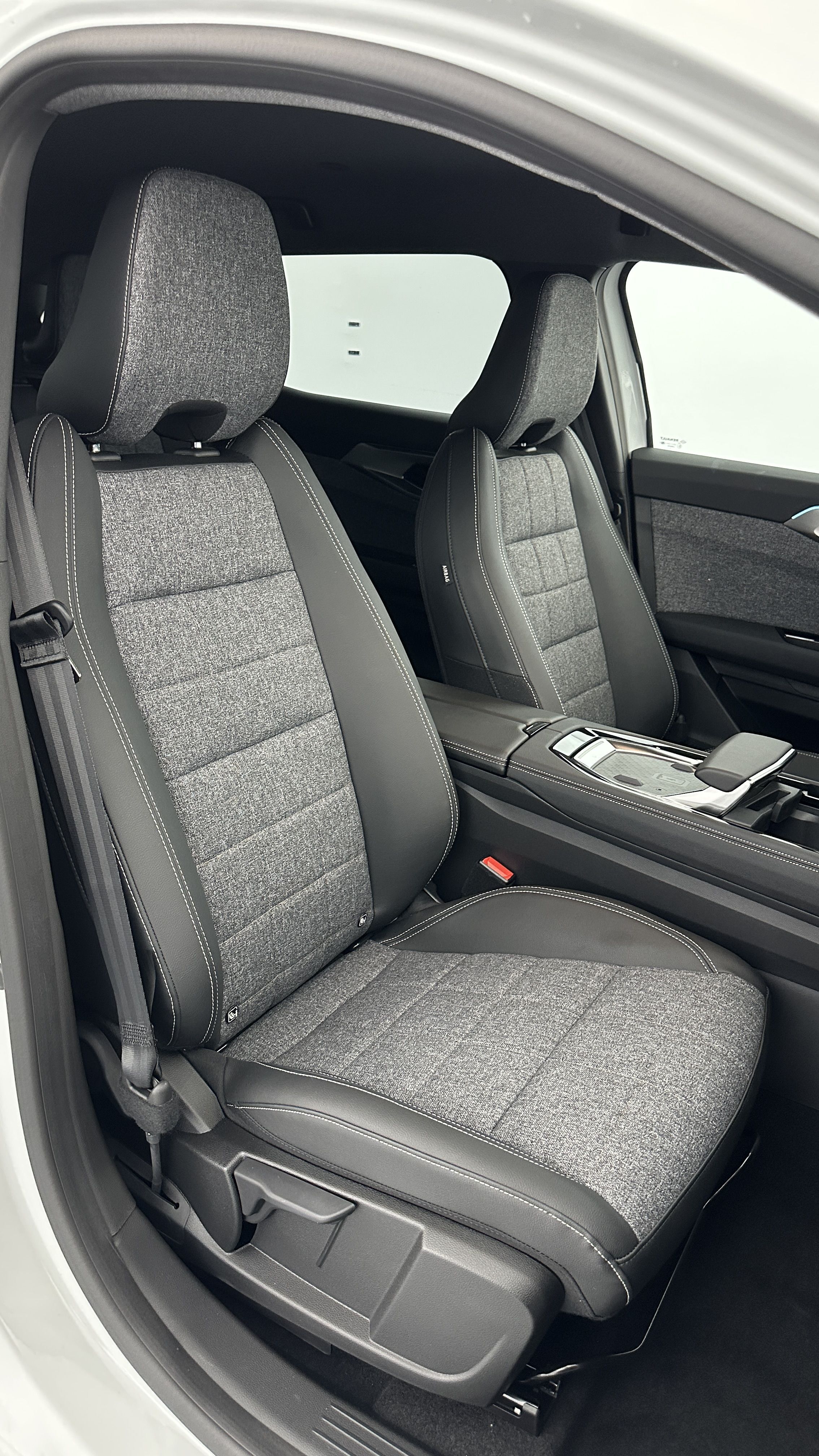 GLI00001583_p53 - RENAULT - ESPACE - 2025 - photo 26