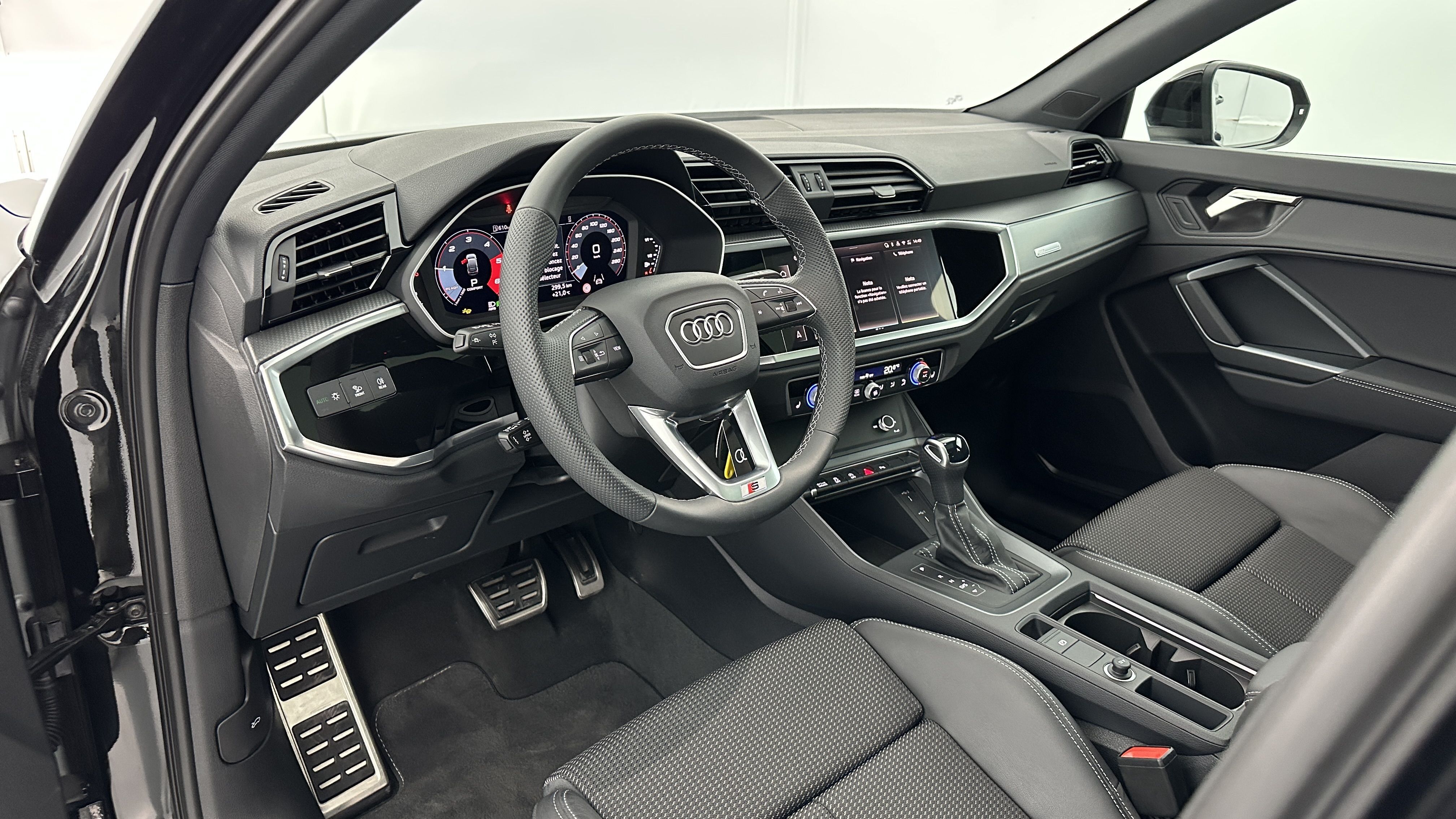 GLI00002435_p53 - AUDI - Q3 SPORTBACK - 2024 - photo 6