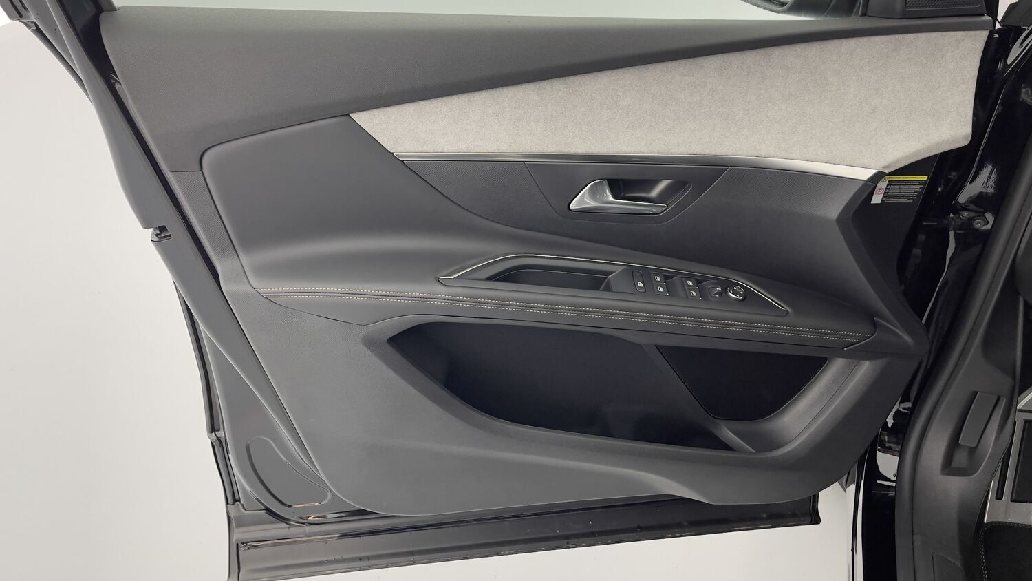 GLI00258895_p53 - PEUGEOT - 5008 - 2023 - photo 14