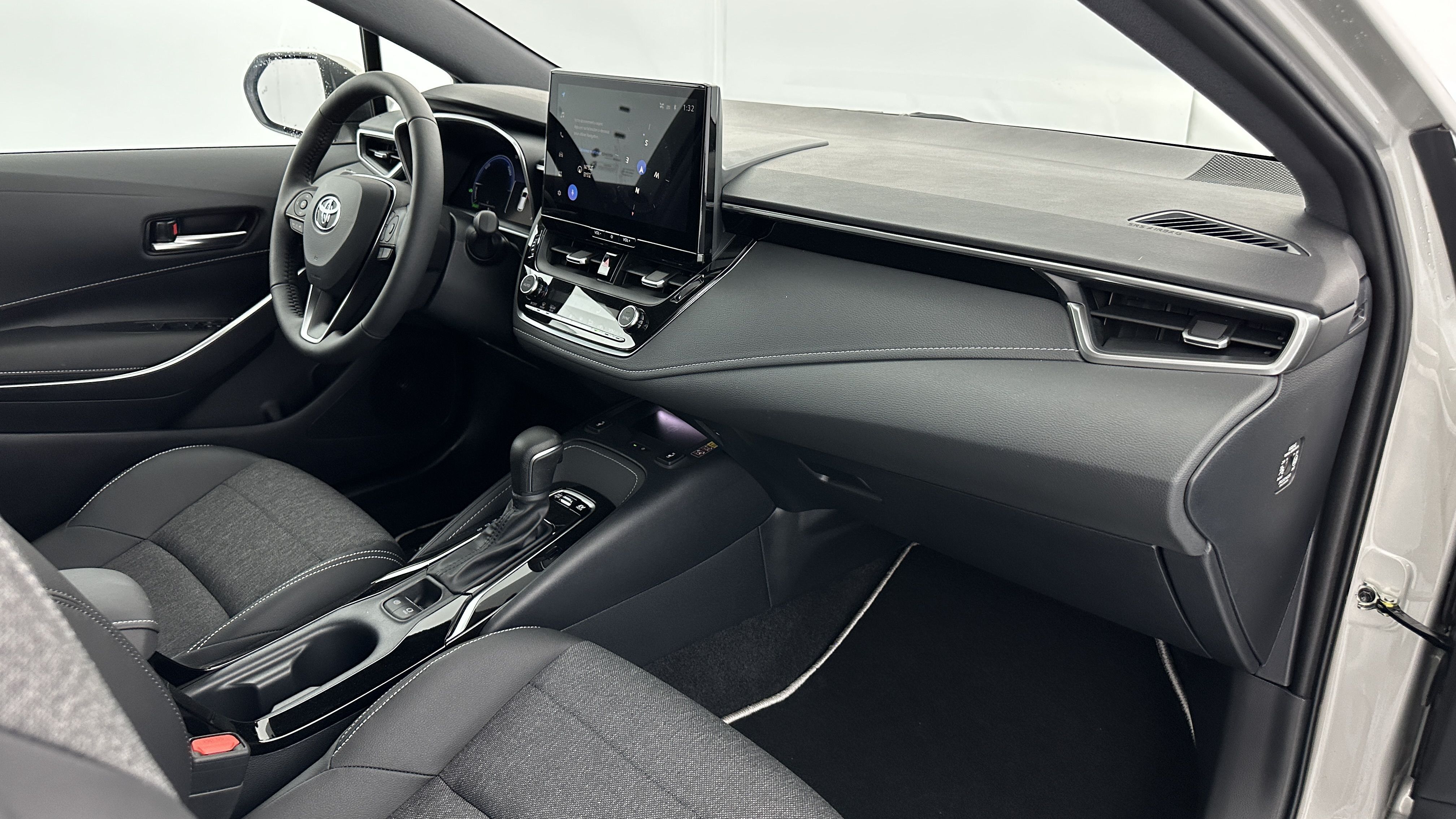 GLI00002678_p53 - TOYOTA - COROLLA TOURING SPORTS - 2025 - photo 8