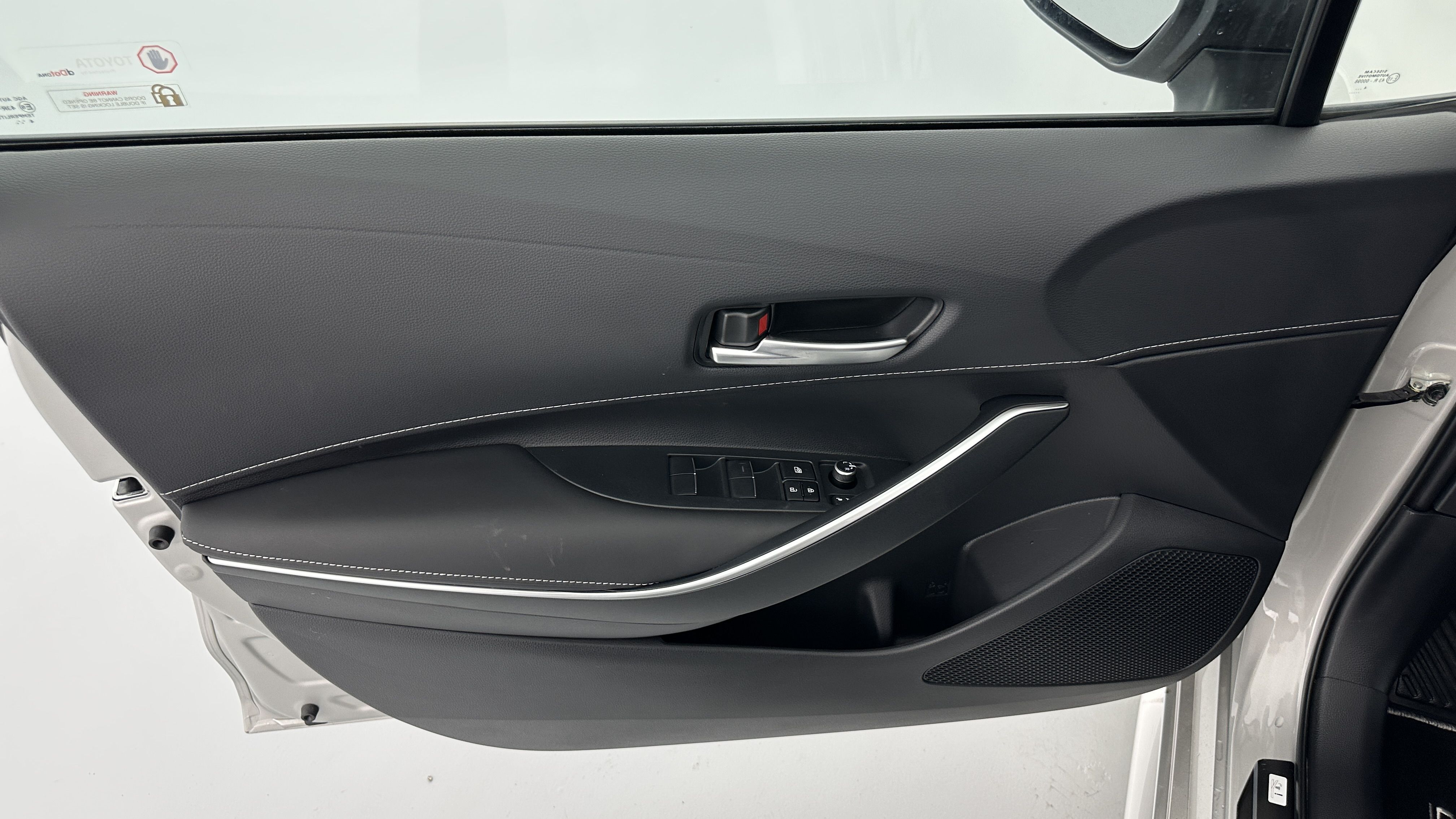 GLI00002678_p53 - TOYOTA - COROLLA TOURING SPORTS - 2025 - photo 13