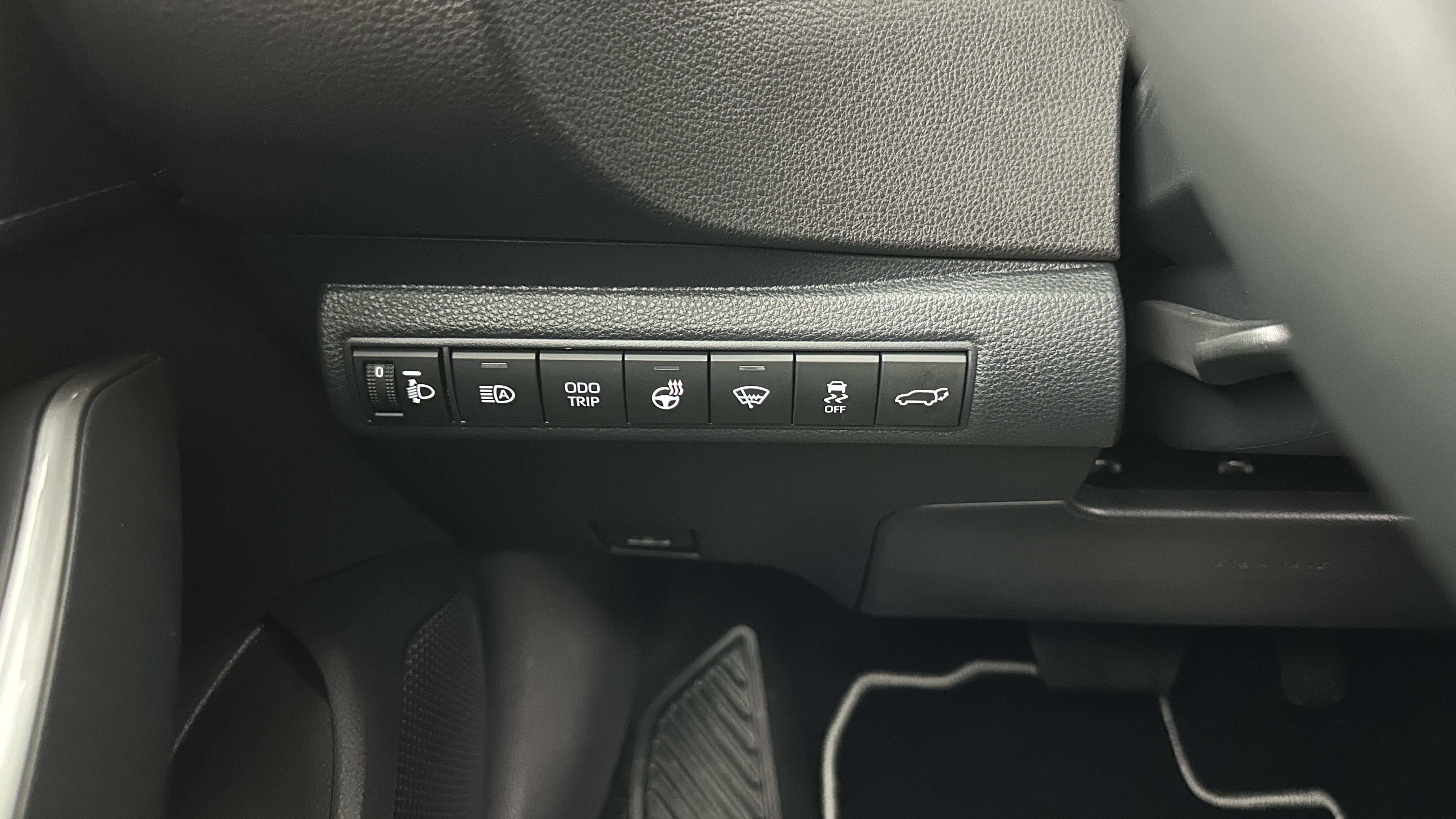 GLI00002678_p53 - TOYOTA - COROLLA TOURING SPORTS - 2025 - photo 22