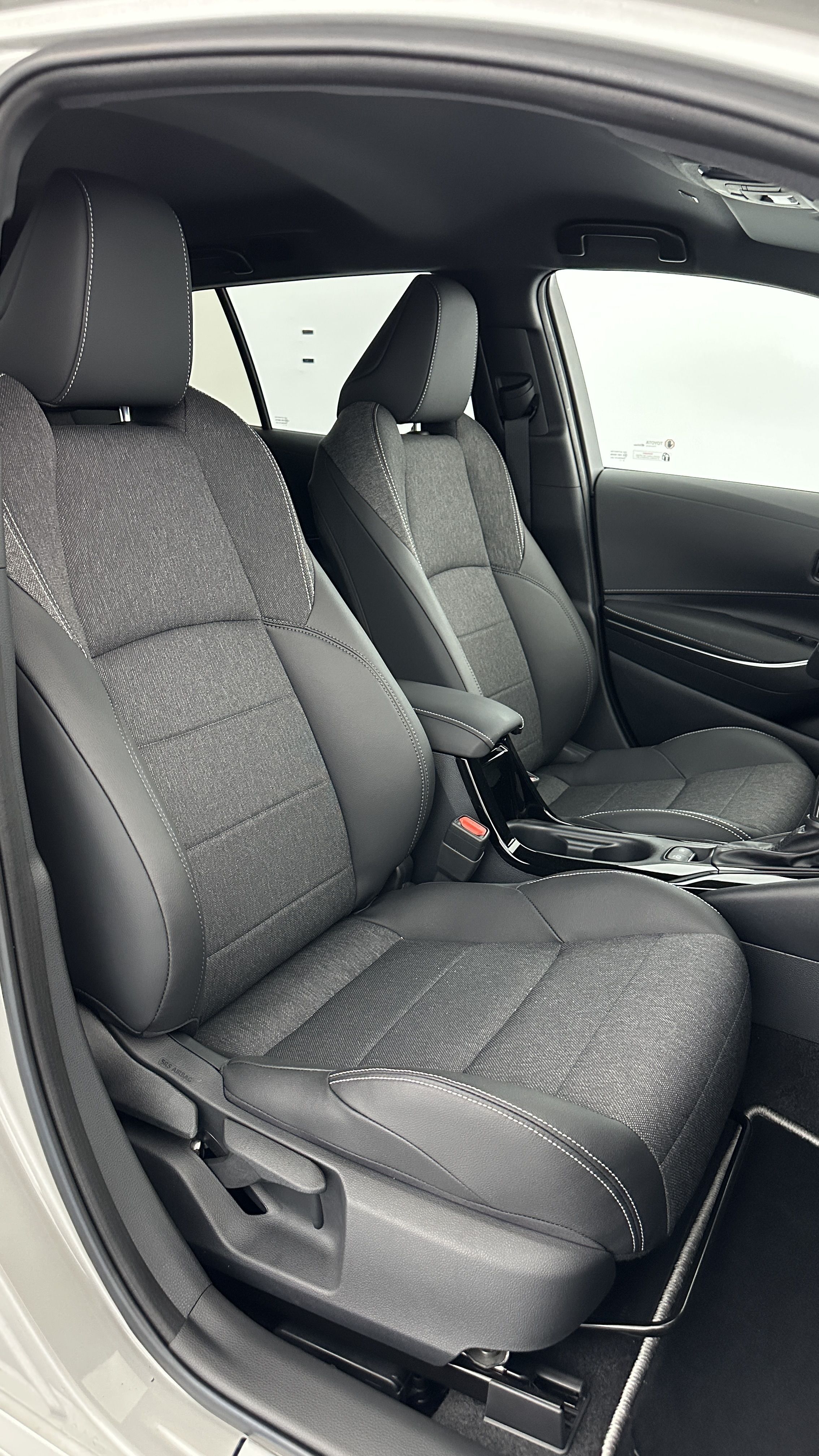 GLI00002678_p53 - TOYOTA - COROLLA TOURING SPORTS - 2025 - photo 26