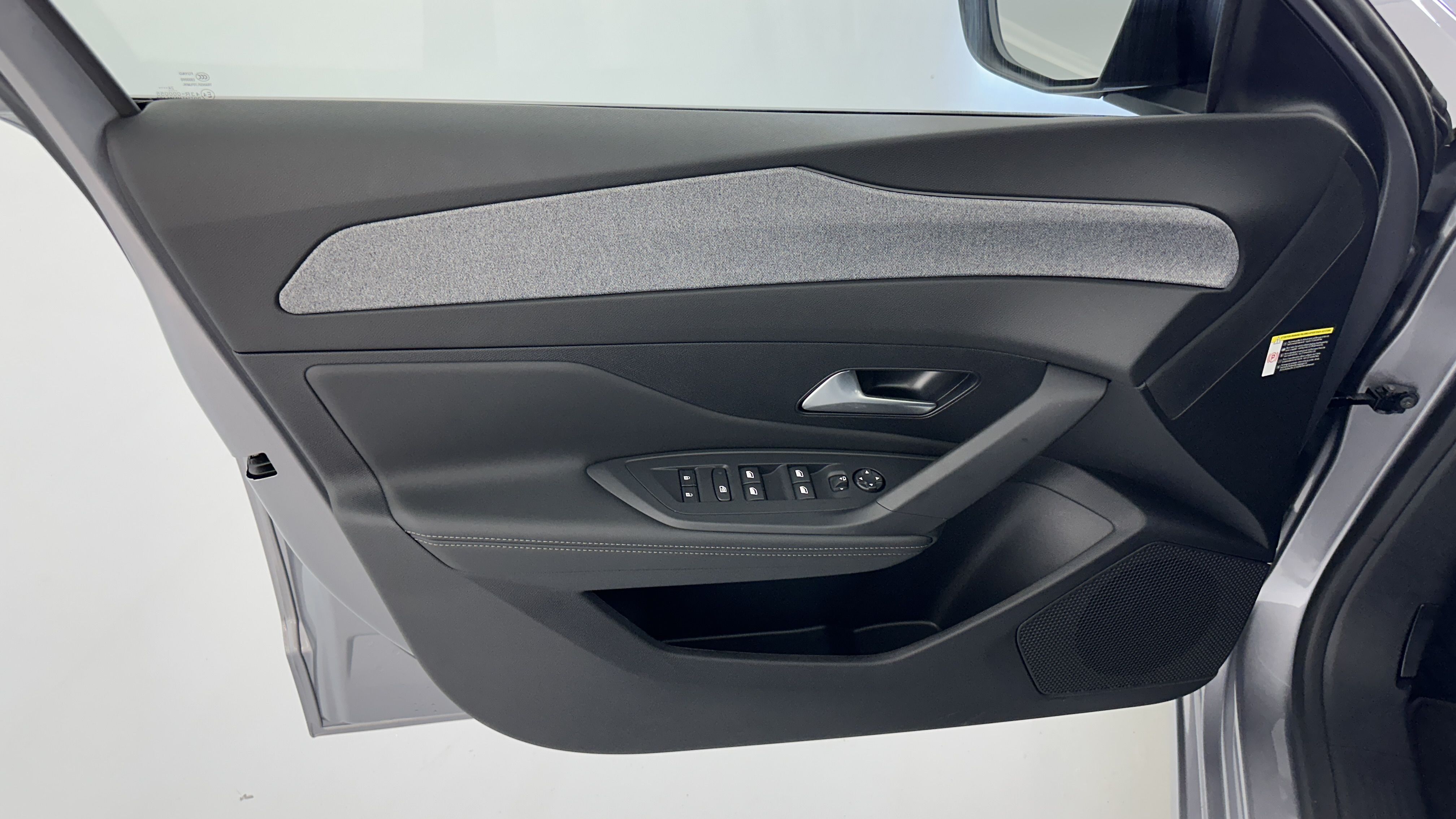 GLI00002657_p53 - PEUGEOT - 308 SW - 2025 - photo 13