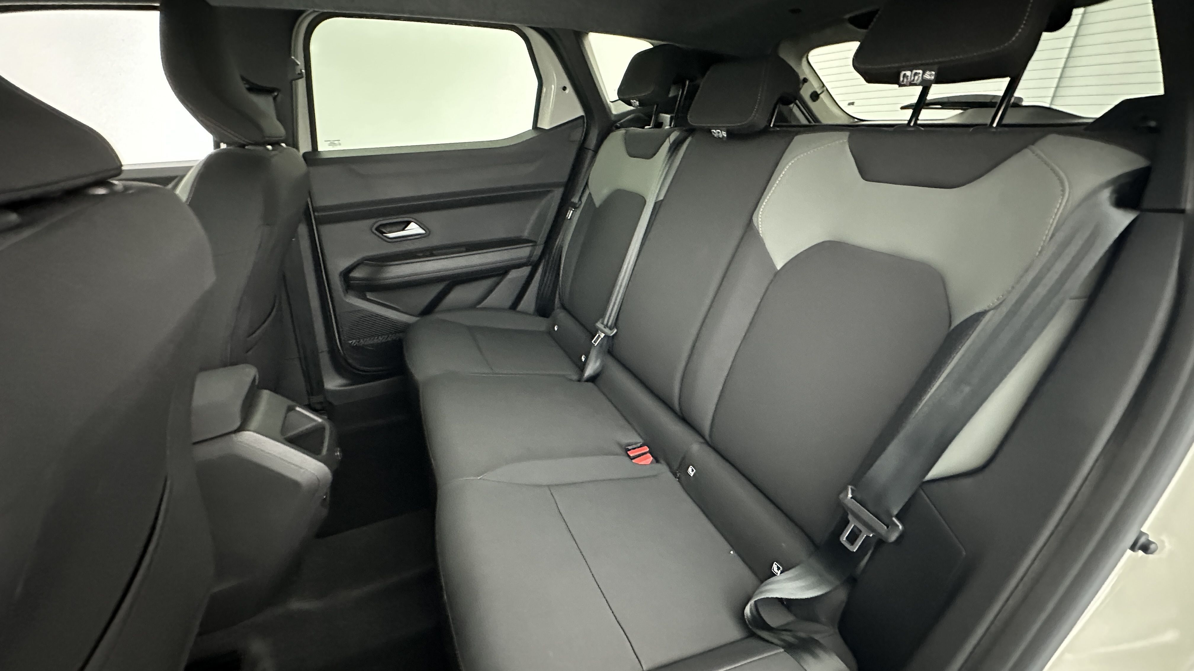 GLI00002607_p53 - DACIA - DUSTER - 2025 - photo 9