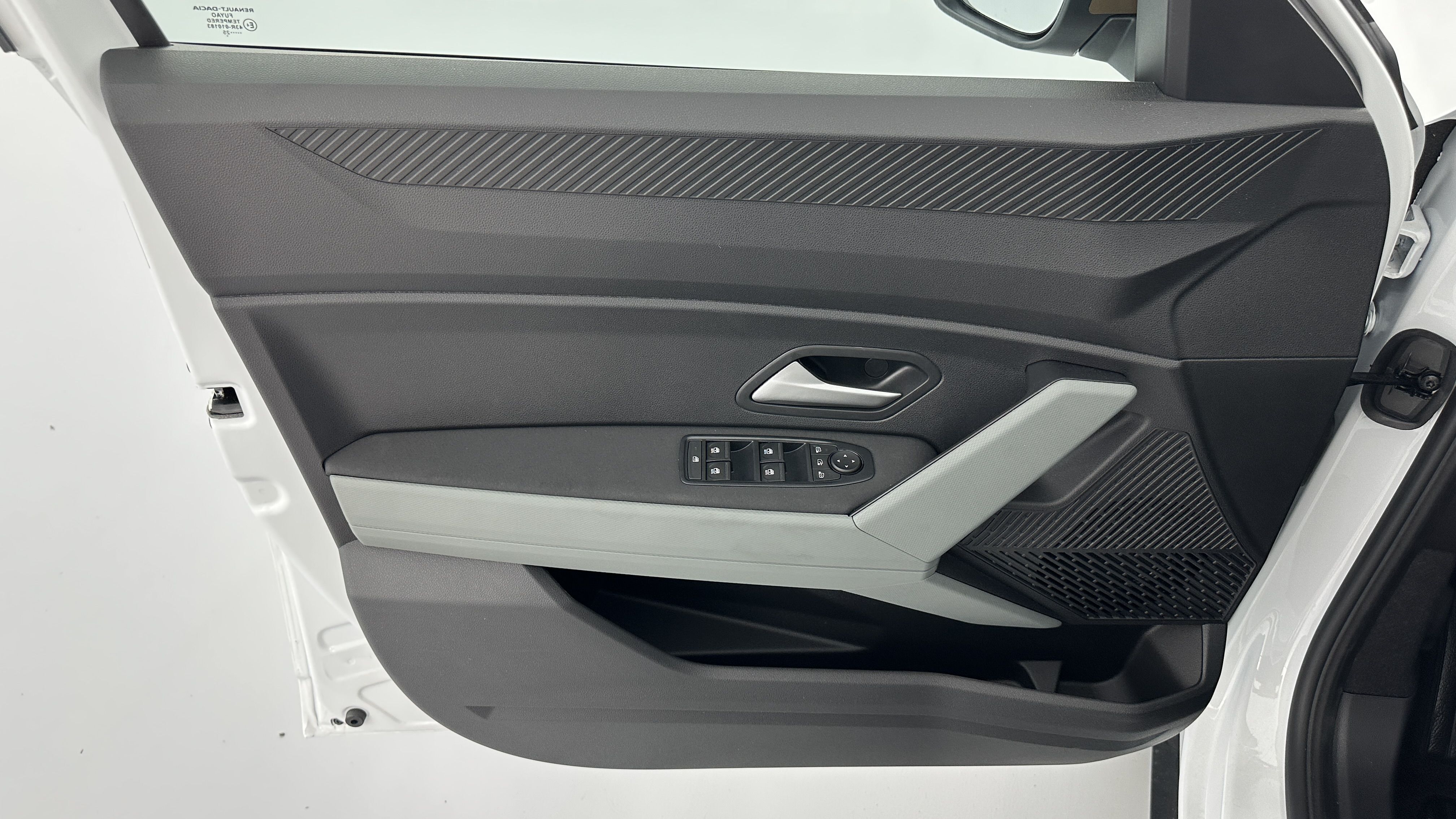 GLI00002606_p53 - DACIA - DUSTER - 2025 - photo 13