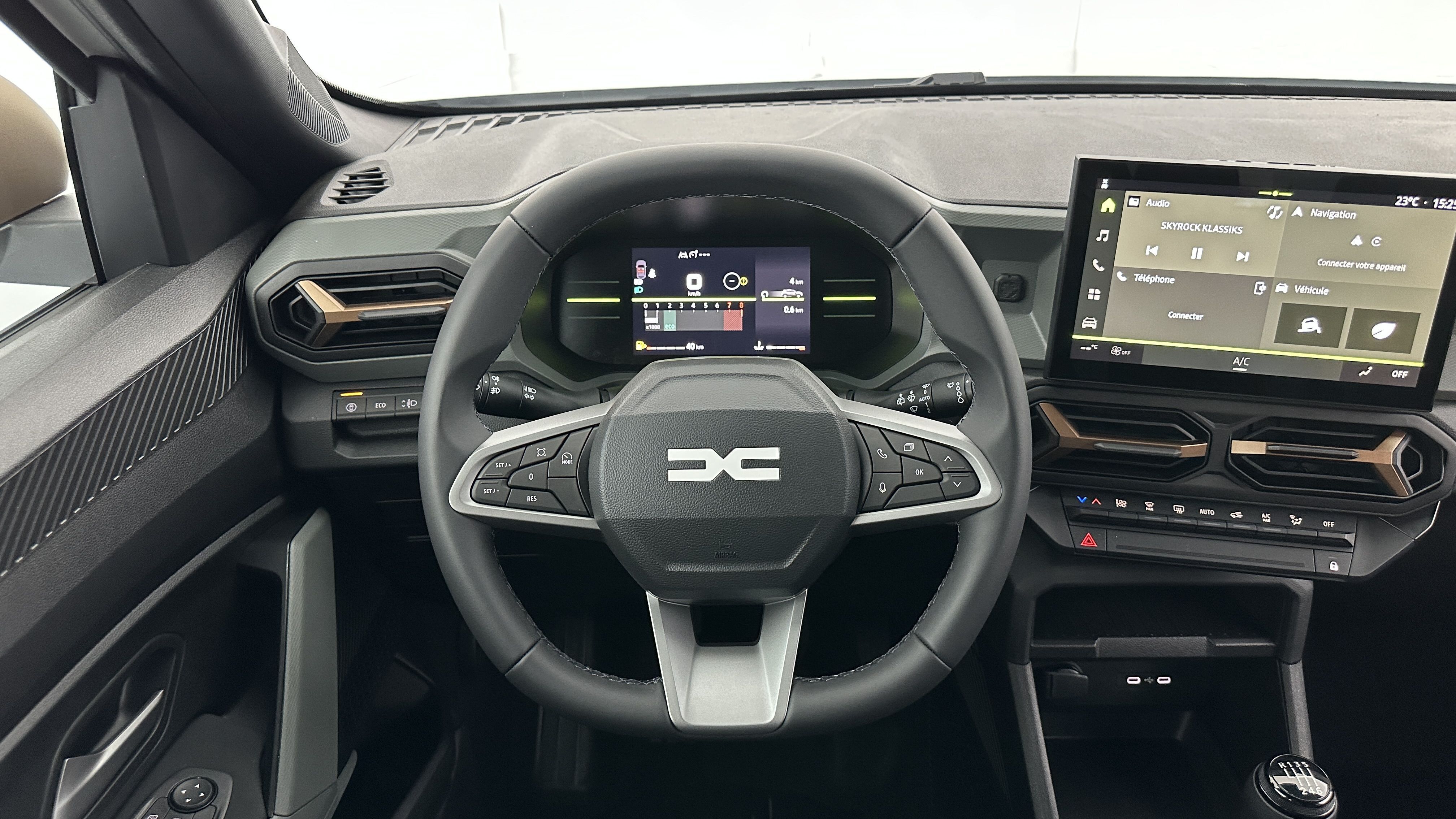 GLI00002606_p53 - DACIA - DUSTER - 2025 - photo 14