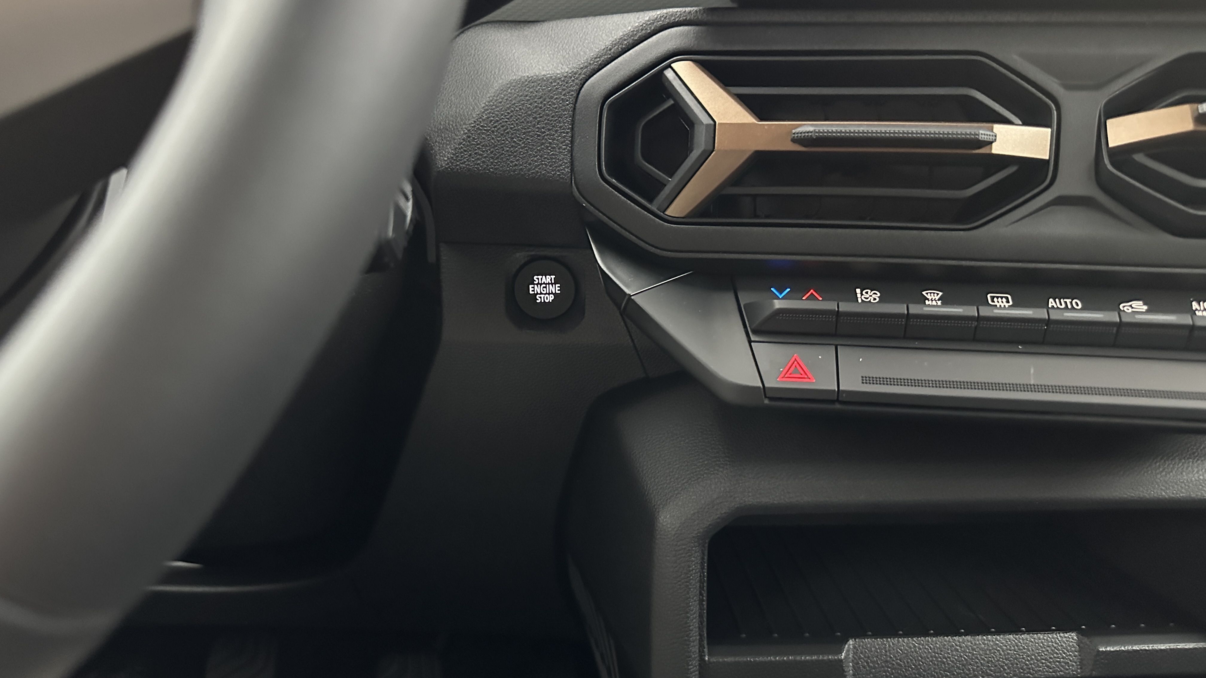 GLI00002606_p53 - DACIA - DUSTER - 2025 - photo 19