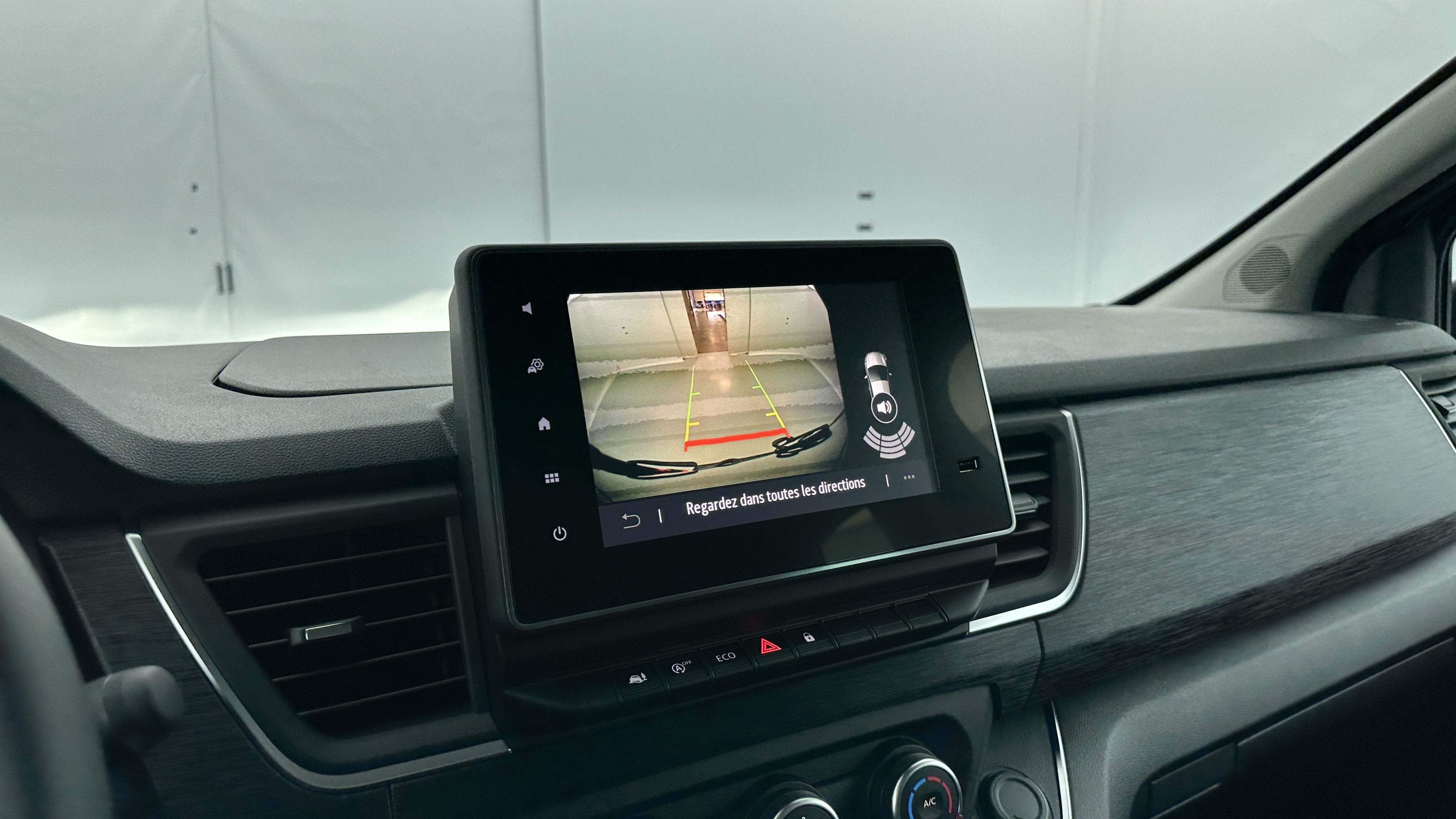 GLI00002747_p53 - NISSAN - PRIMASTAR - 2025 - photo 13