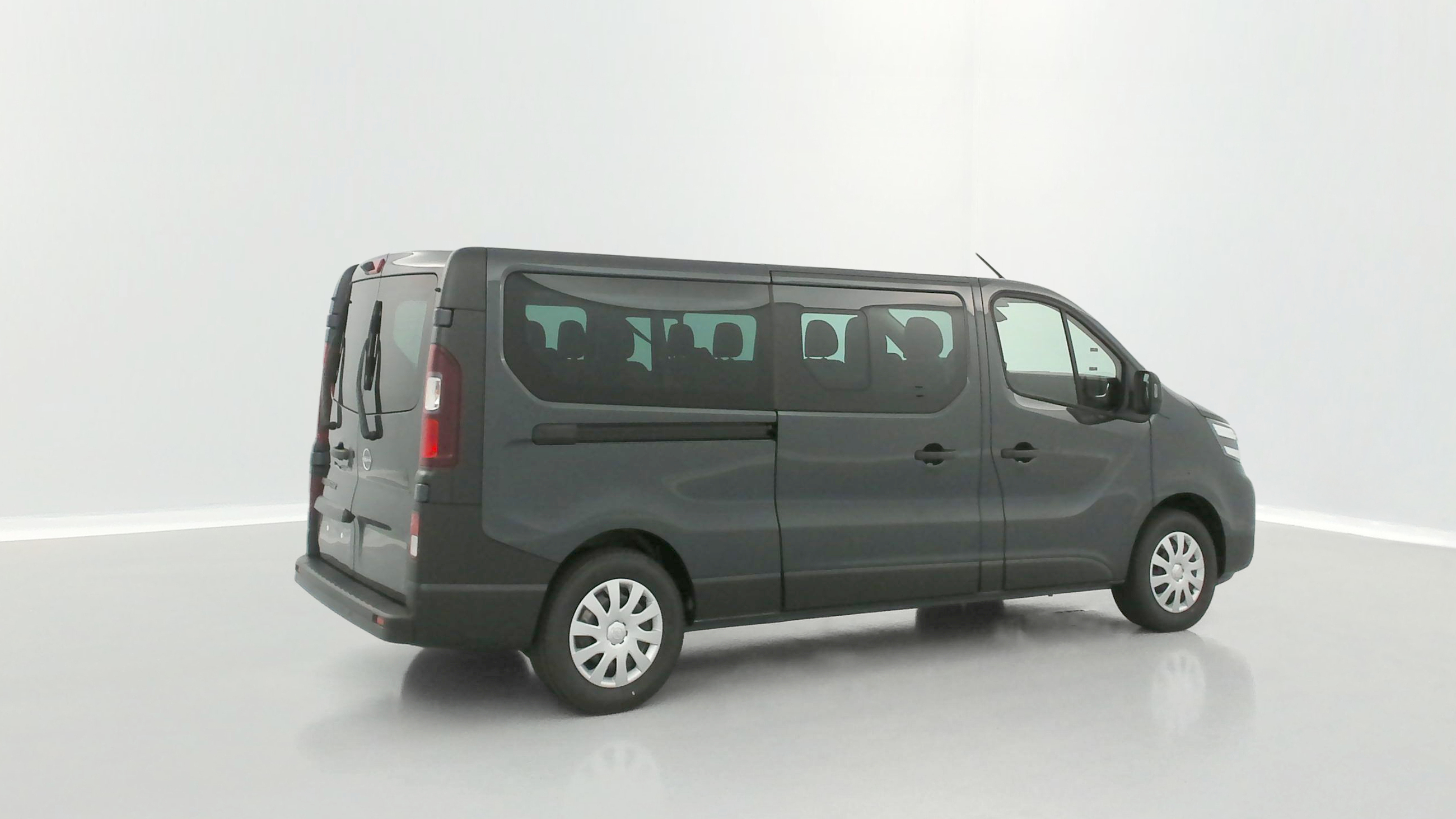 GLI00002747_p53 - NISSAN - PRIMASTAR - 2025 - photo 22