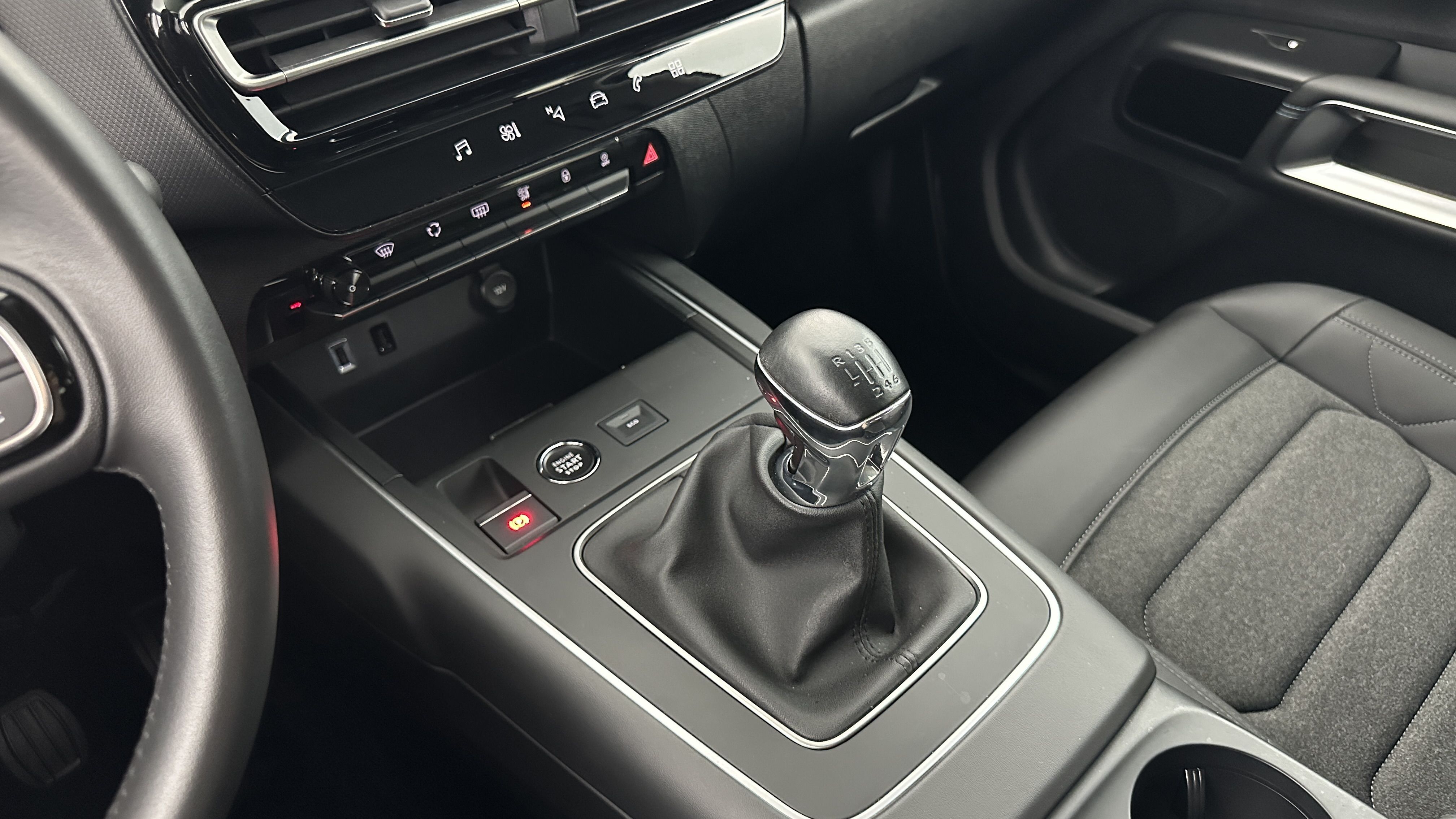 GLI00002880_p53 - CITROEN - C5 AIRCROSS - 2024 - photo 16