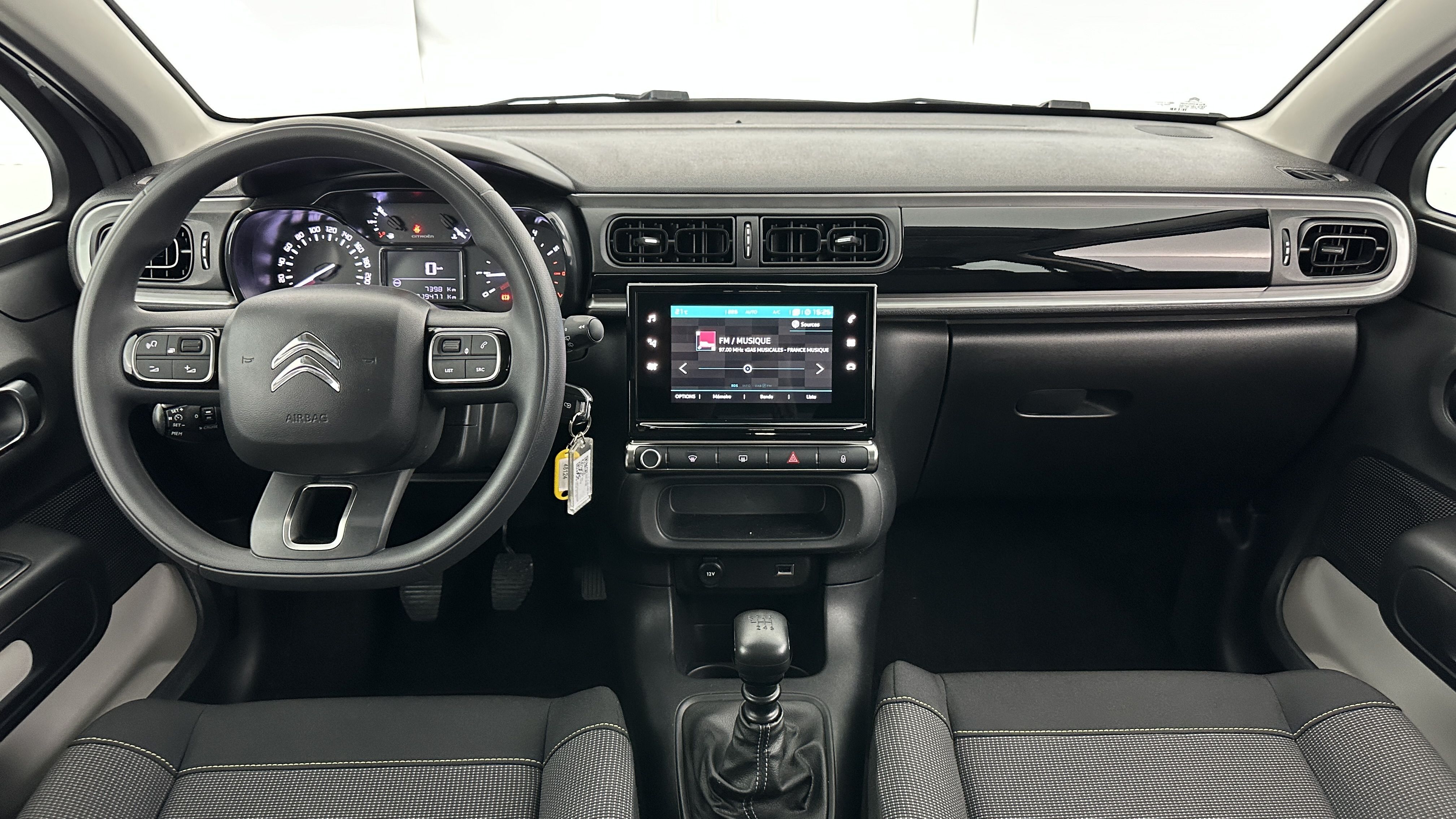 GLI00002791_p53 - CITROEN - C3 - 2024 - photo 7