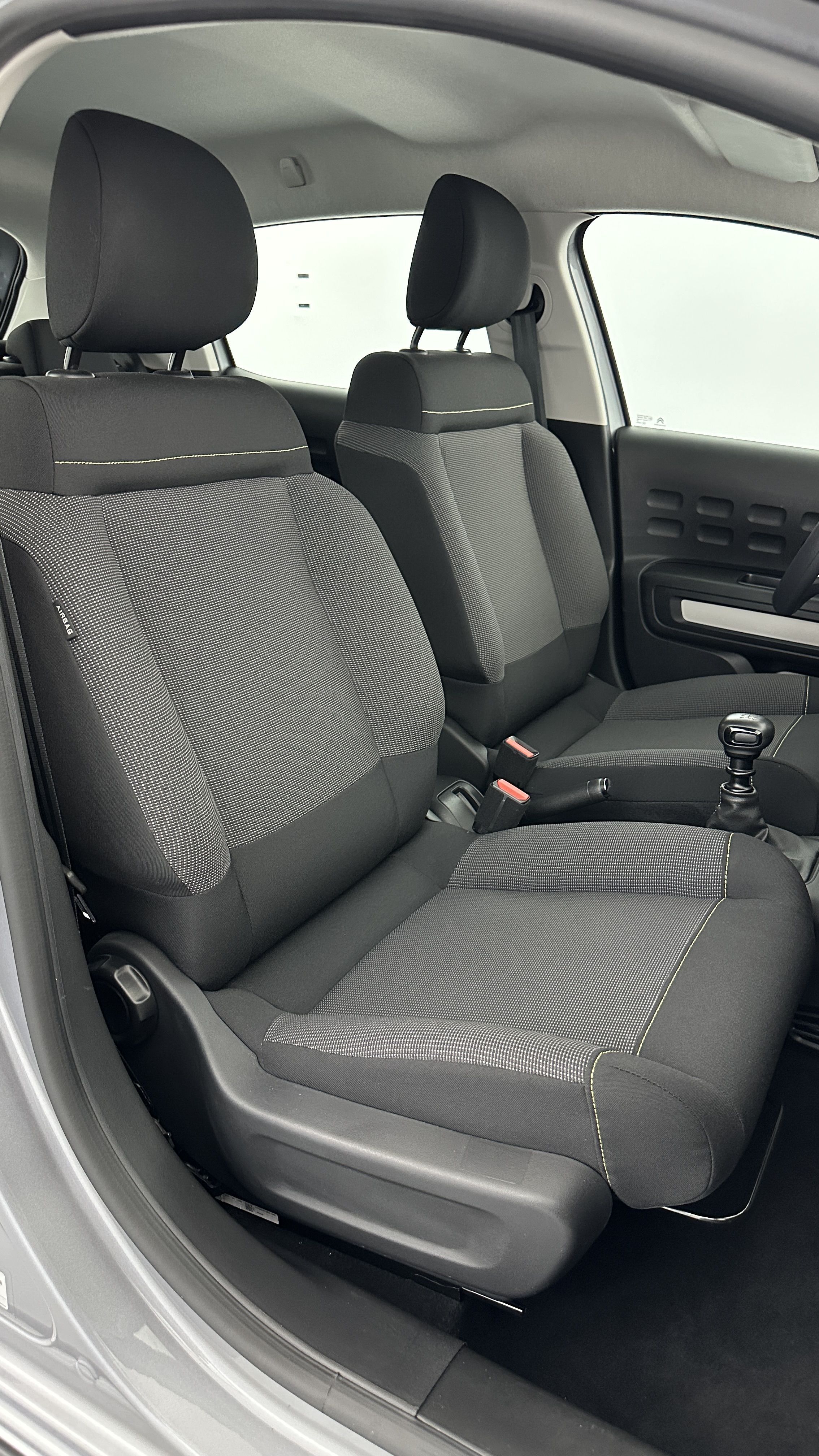 GLI00002791_p53 - CITROEN - C3 - 2024 - photo 19