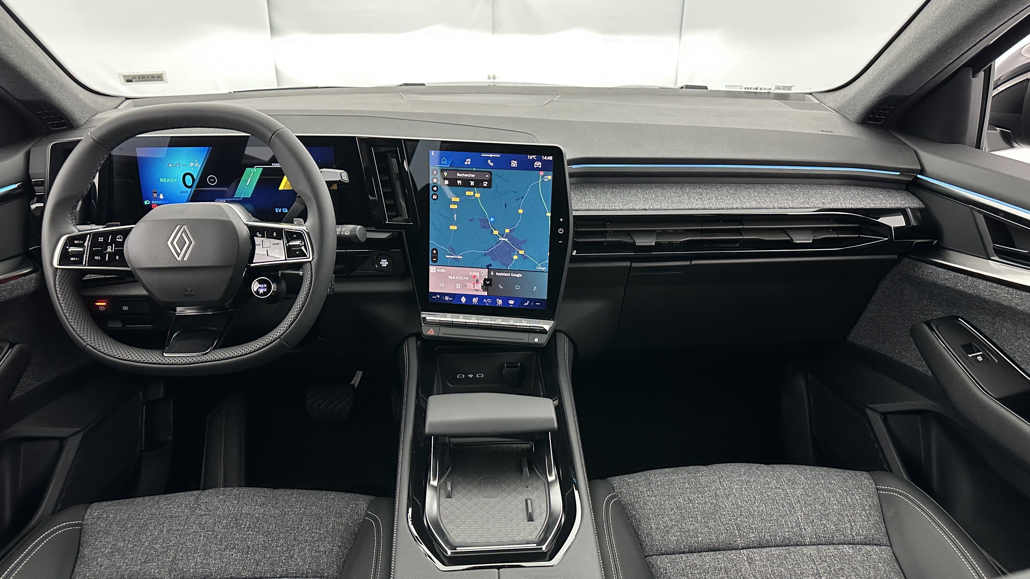 GLI00001574_p53 - RENAULT - ESPACE - 2025 - photo 7