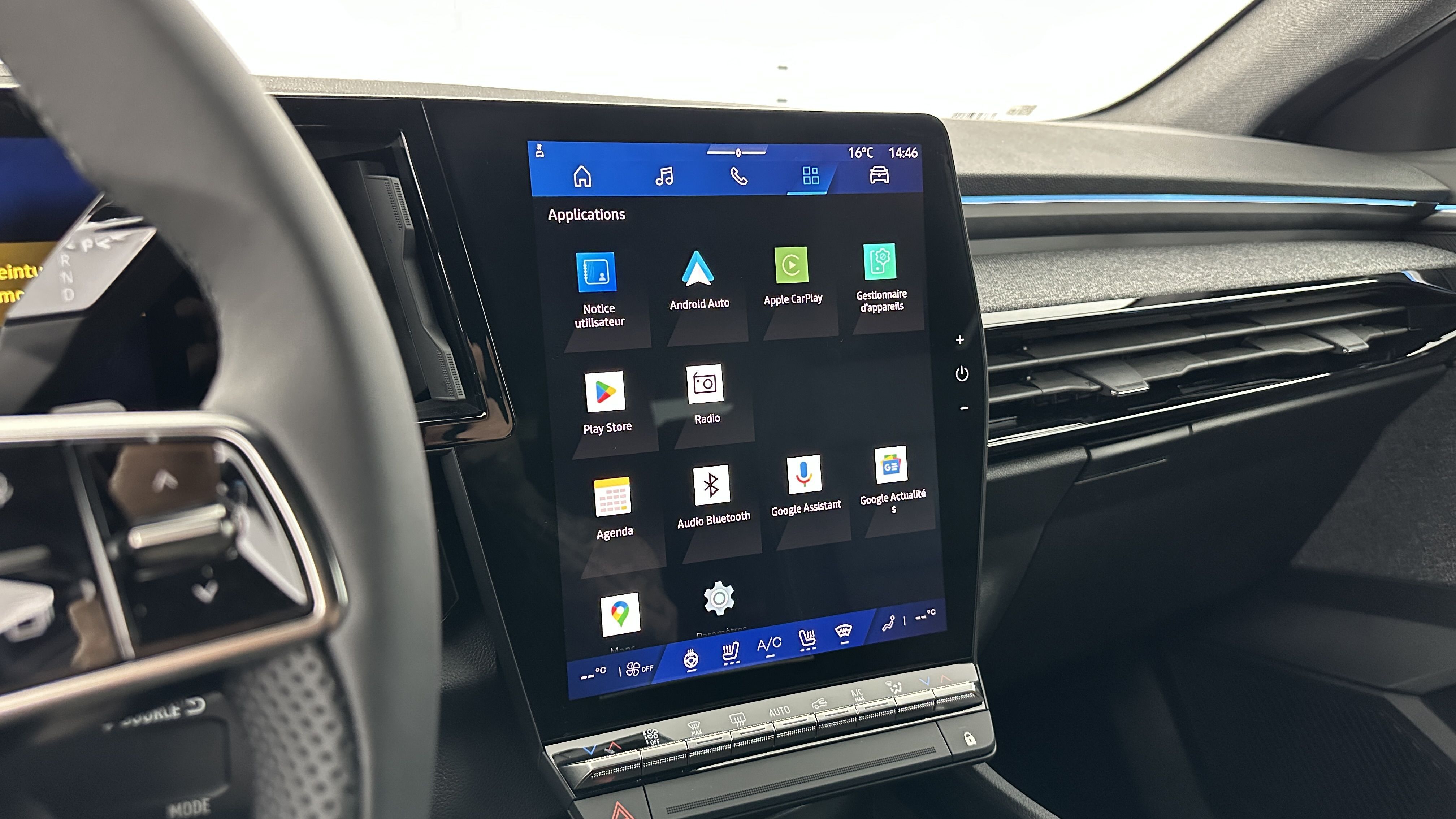 GLI00001574_p53 - RENAULT - ESPACE - 2025 - photo 22