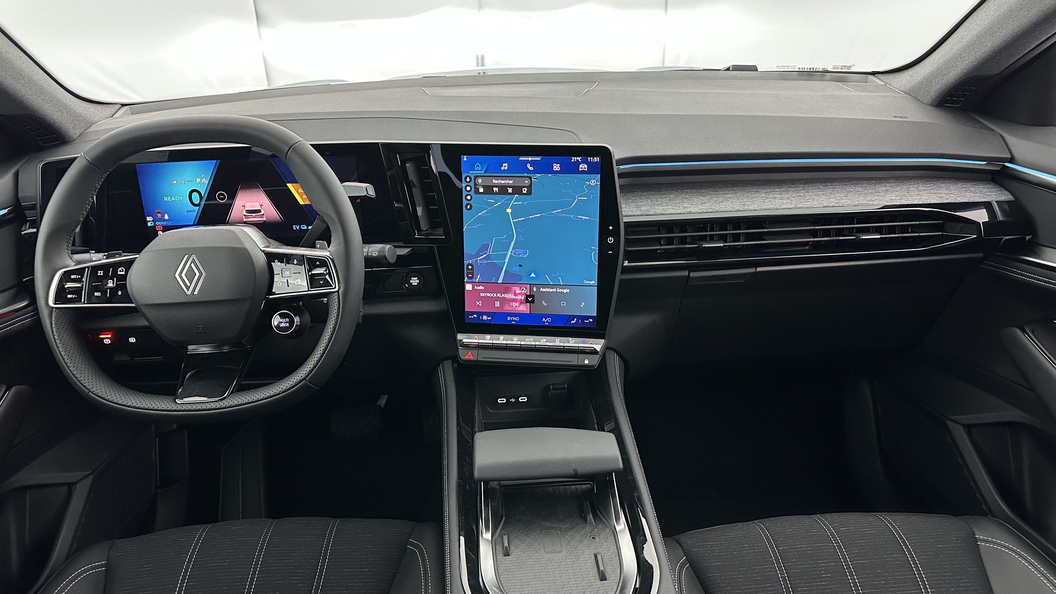 GLI00005937_p53 - RENAULT - AUSTRAL - 2025 - photo 7