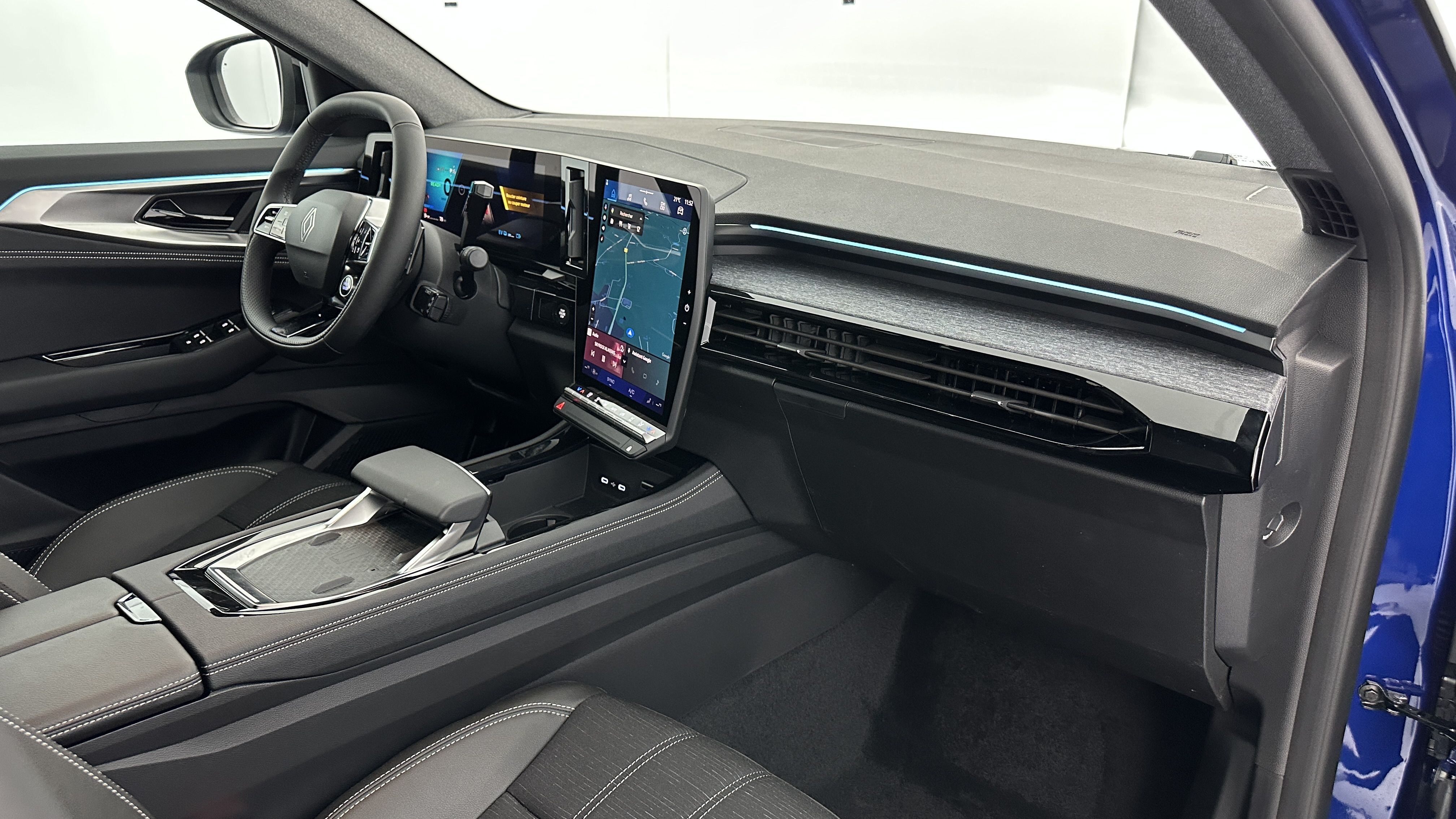 GLI00005937_p53 - RENAULT - AUSTRAL - 2025 - photo 8