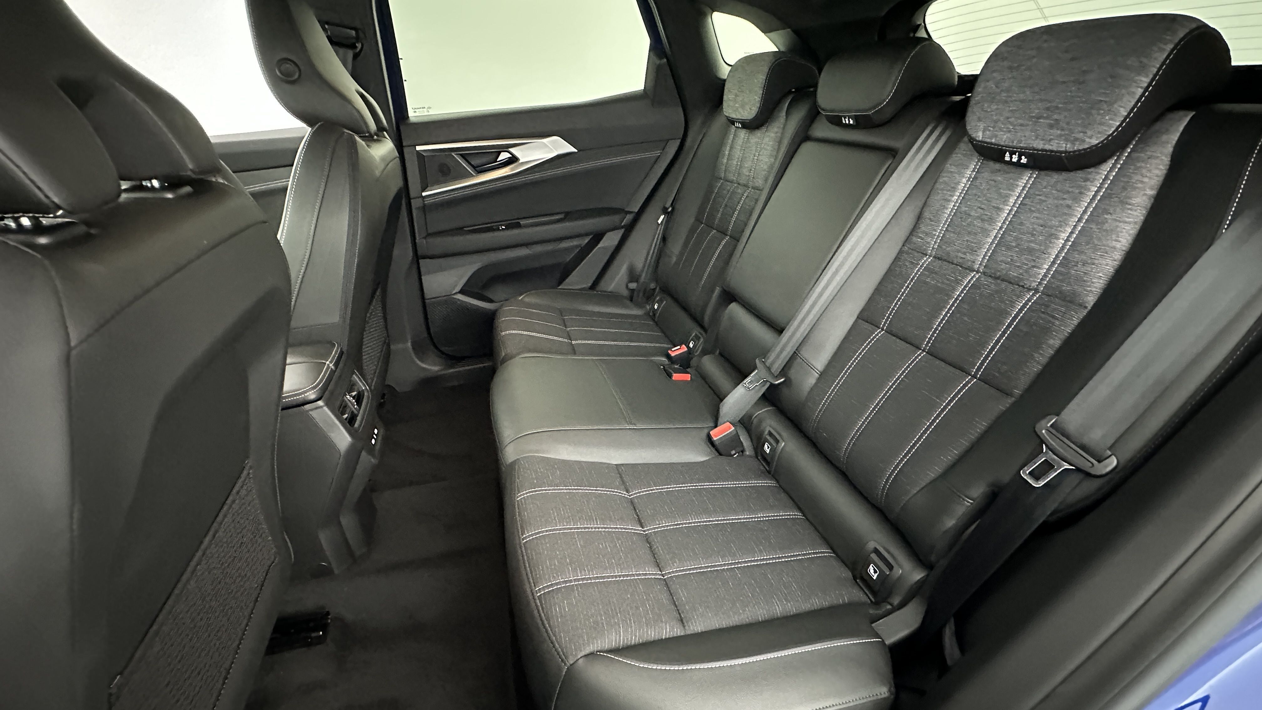 GLI00005937_p53 - RENAULT - AUSTRAL - 2025 - photo 9