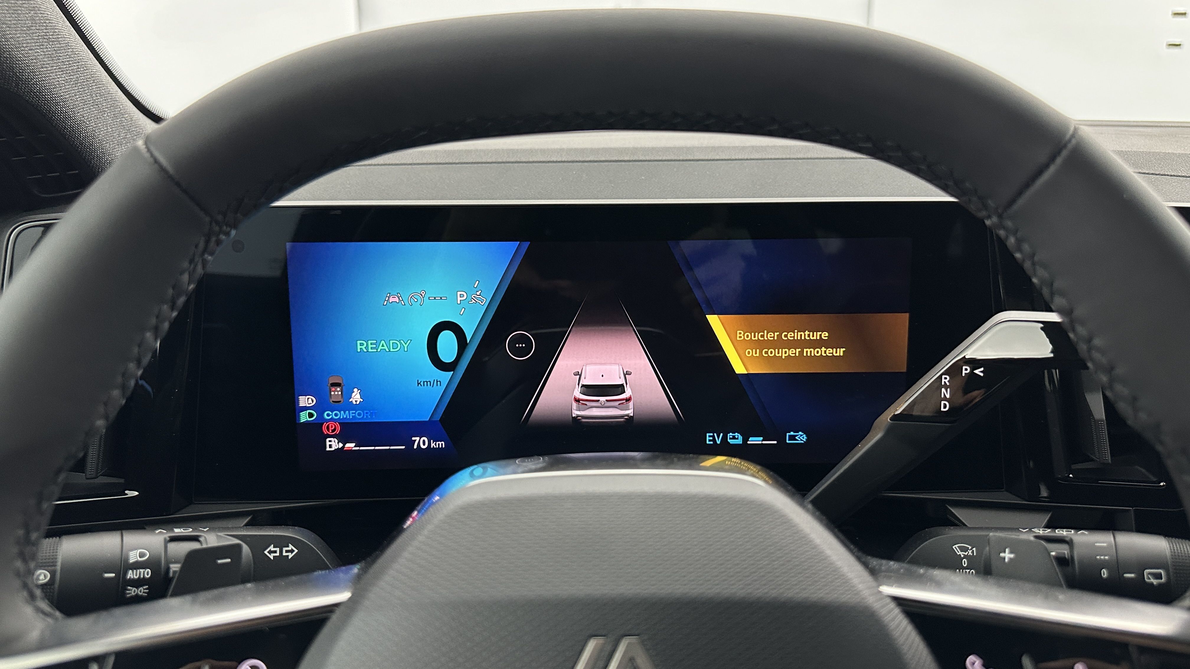 GLI00005937_p53 - RENAULT - AUSTRAL - 2025 - photo 15