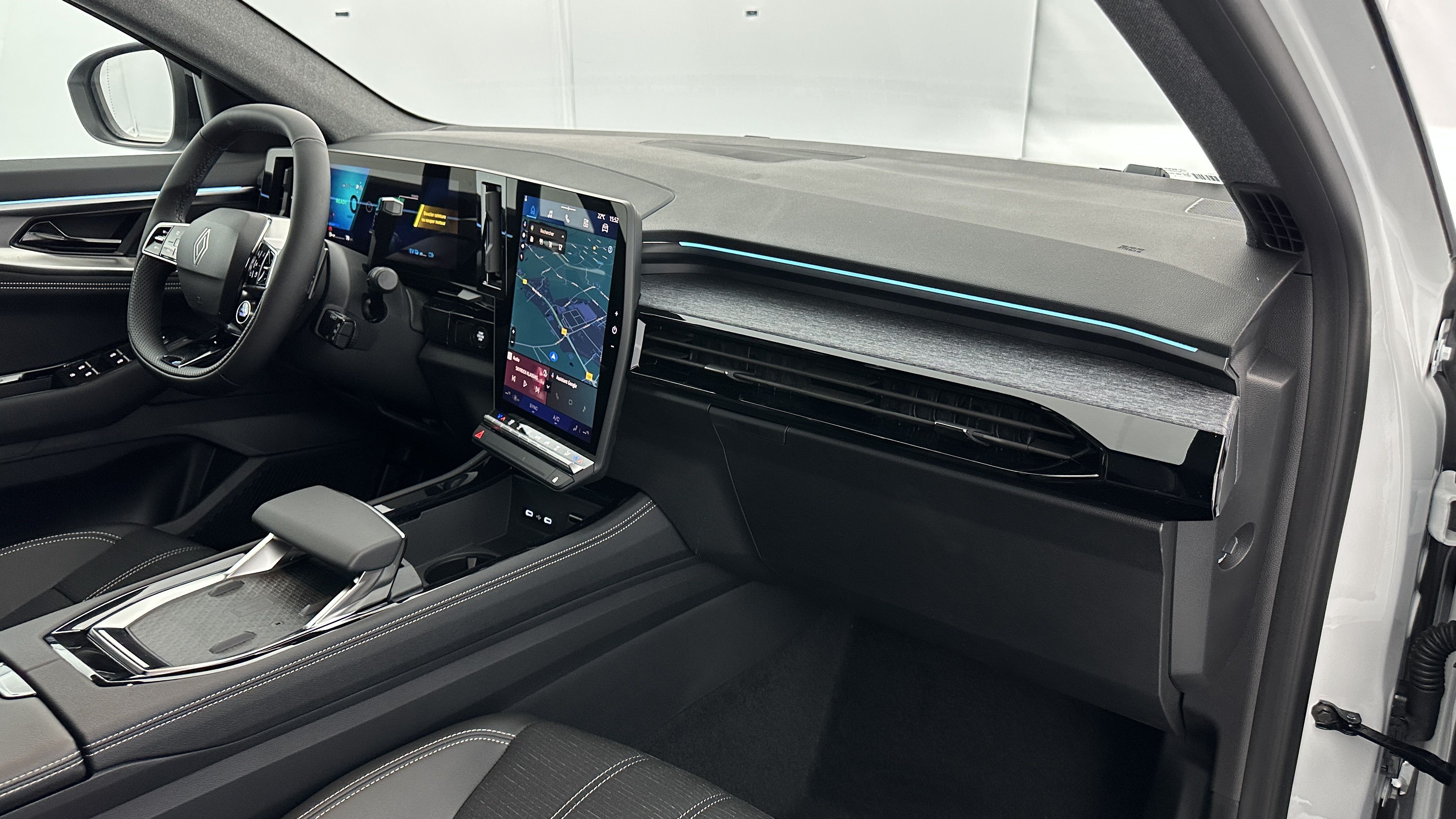 GLI00005980_p53 - RENAULT - AUSTRAL - 2025 - photo 8