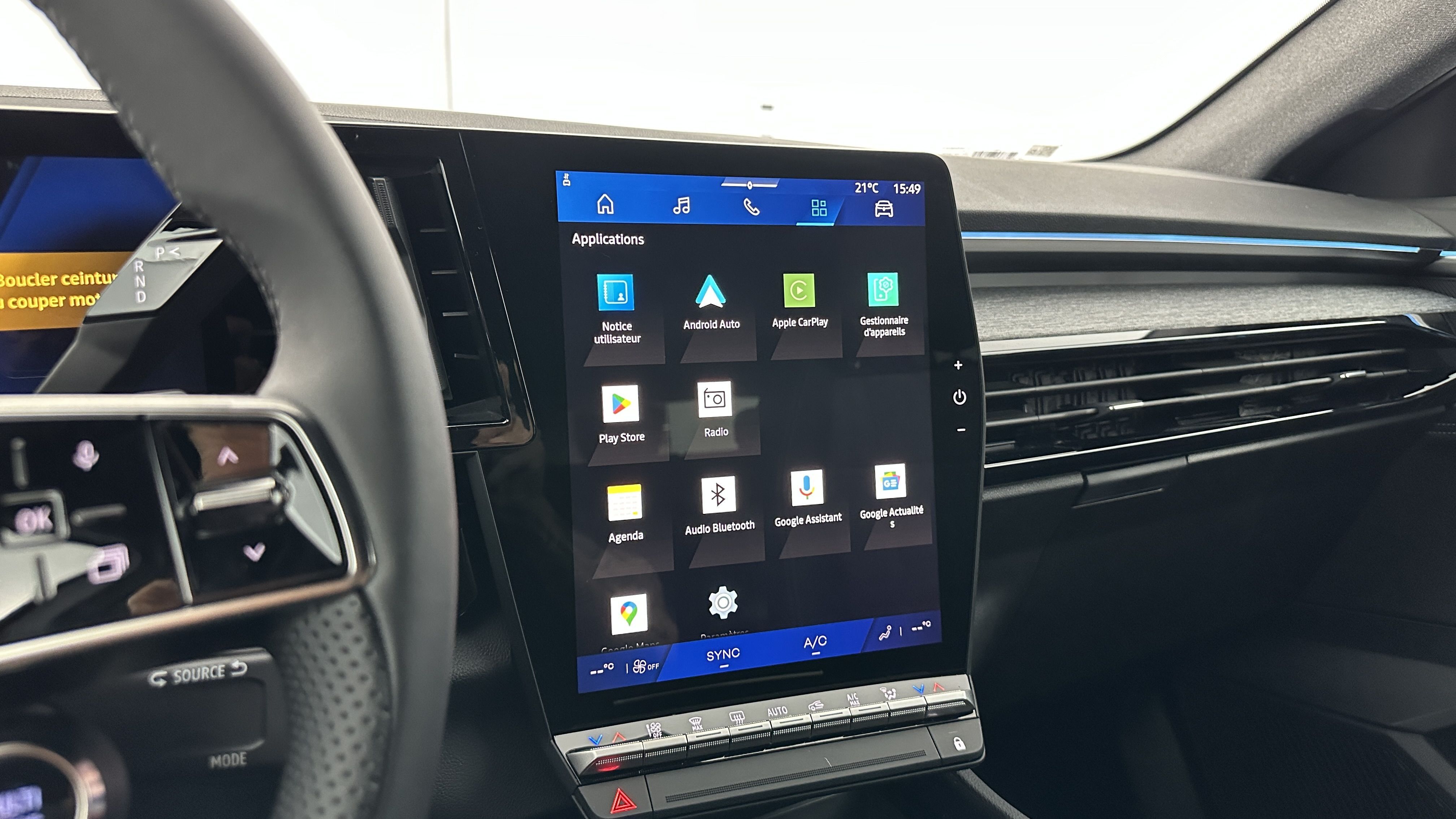 GLI00005980_p53 - RENAULT - AUSTRAL - 2025 - photo 20