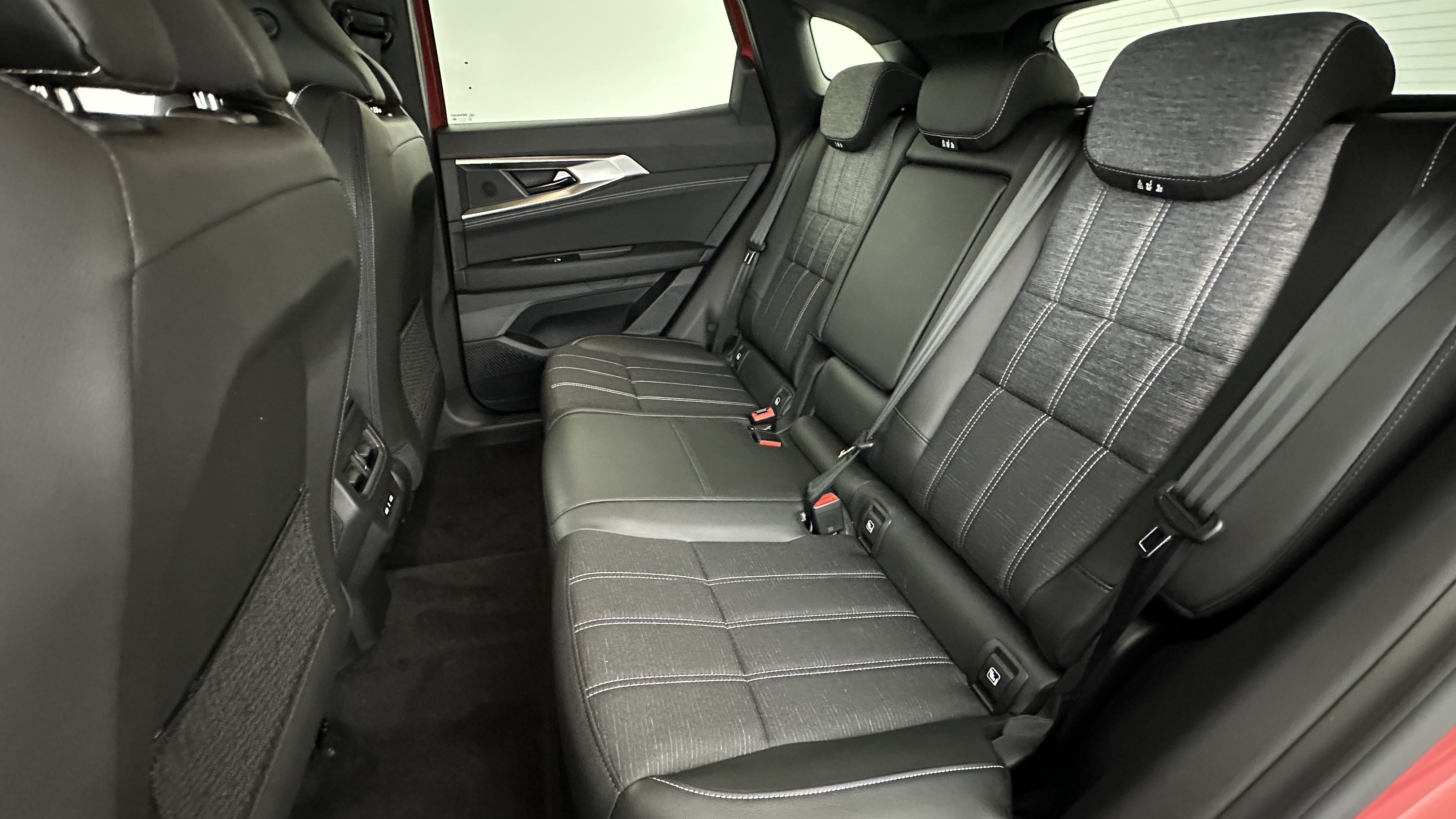 GLI00005945_p53 - RENAULT - AUSTRAL - 2025 - photo 9