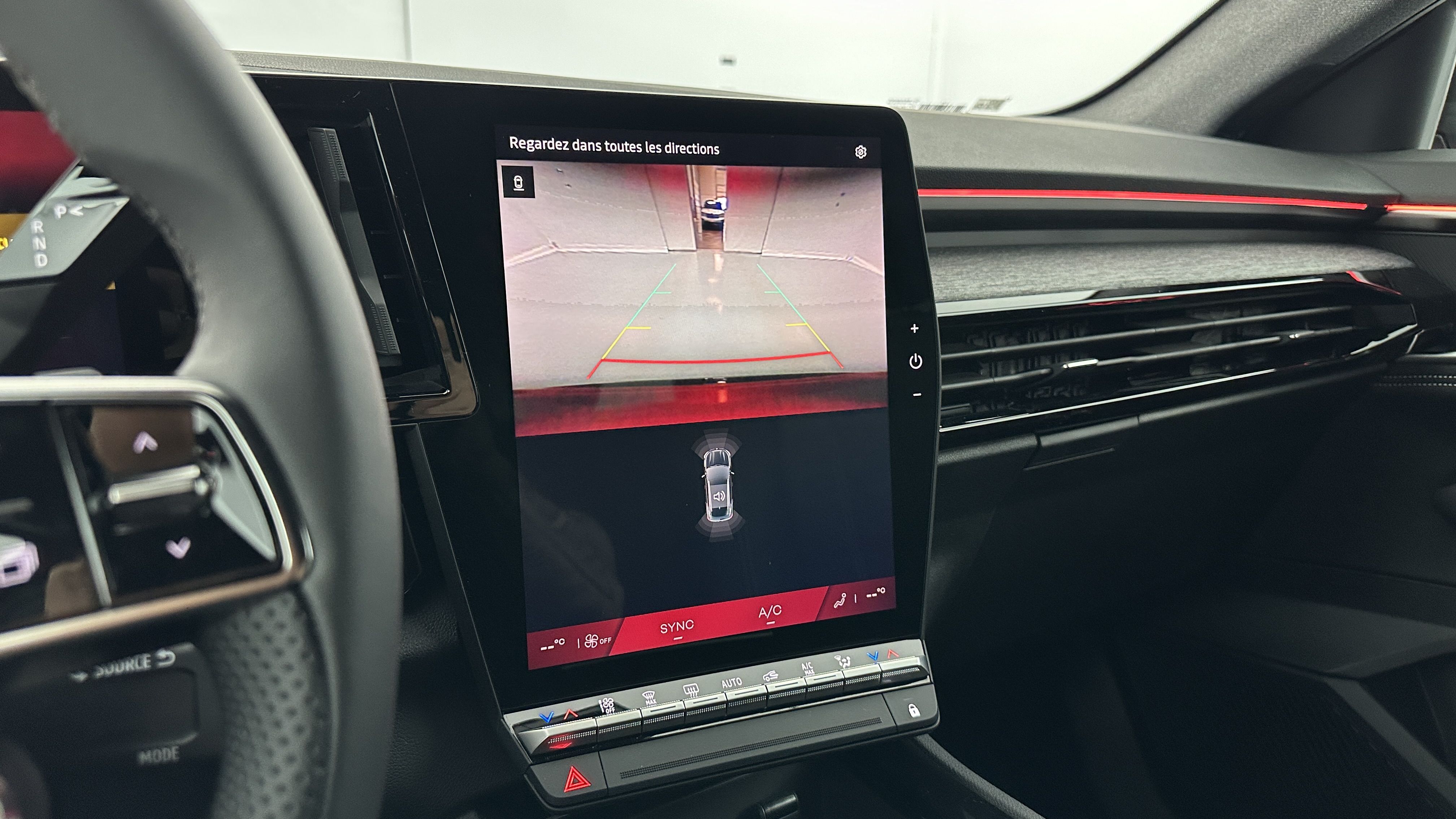 GLI00005945_p53 - RENAULT - AUSTRAL - 2025 - photo 19