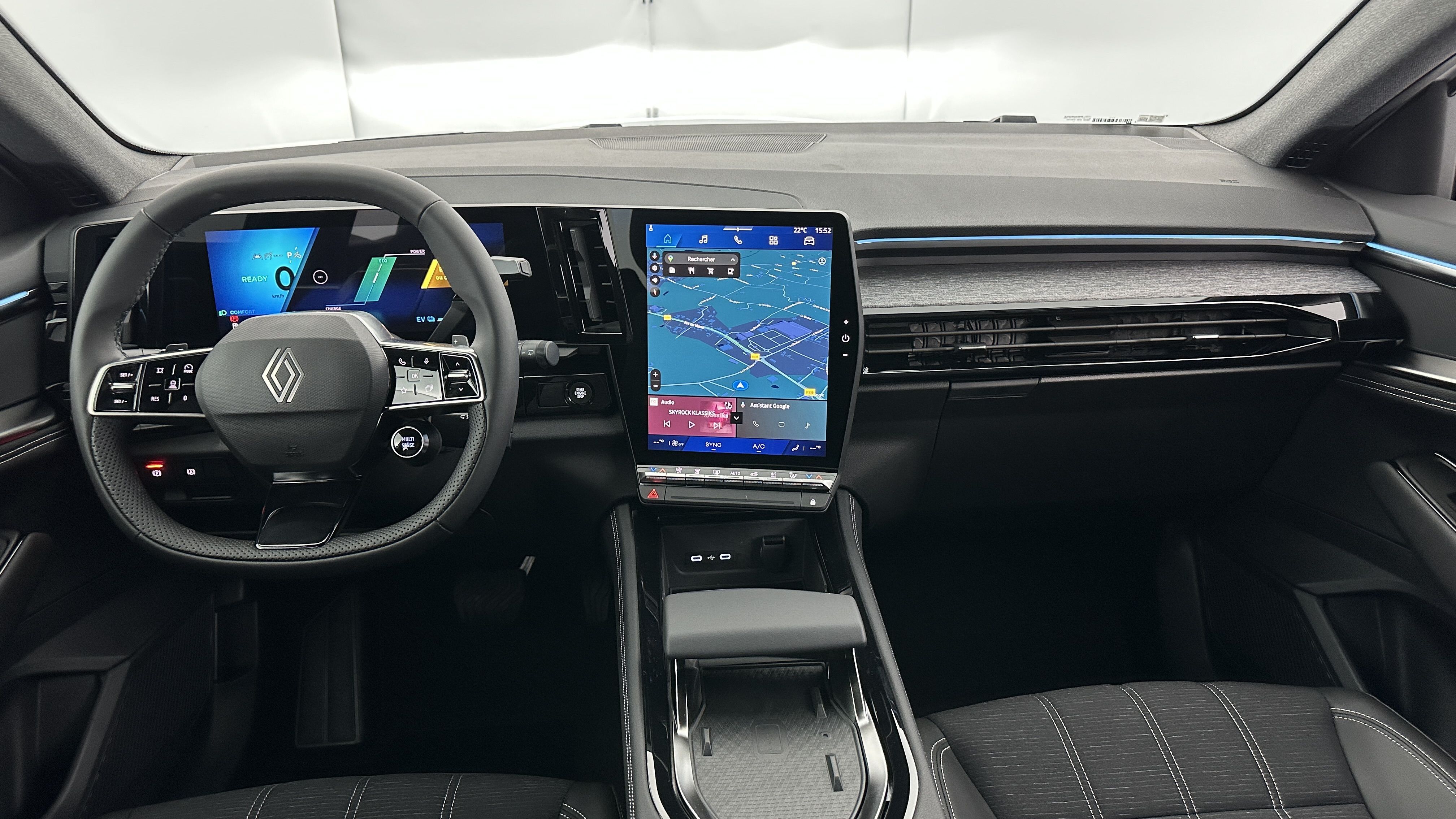 GLI00005941_p53 - RENAULT - AUSTRAL - 2025 - photo 7