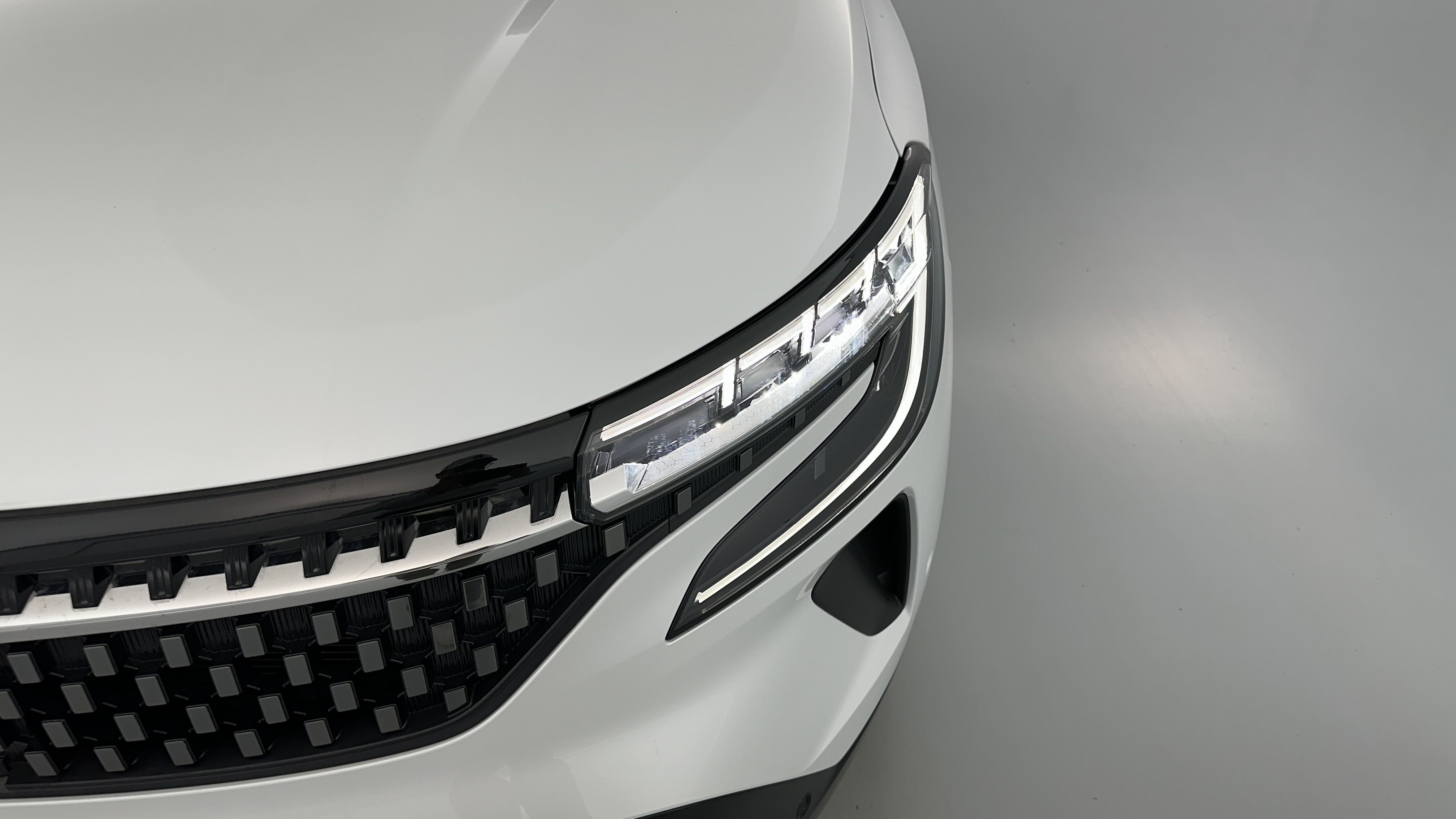 GLI00005948_p53 - RENAULT - AUSTRAL - 2025 - photo 23