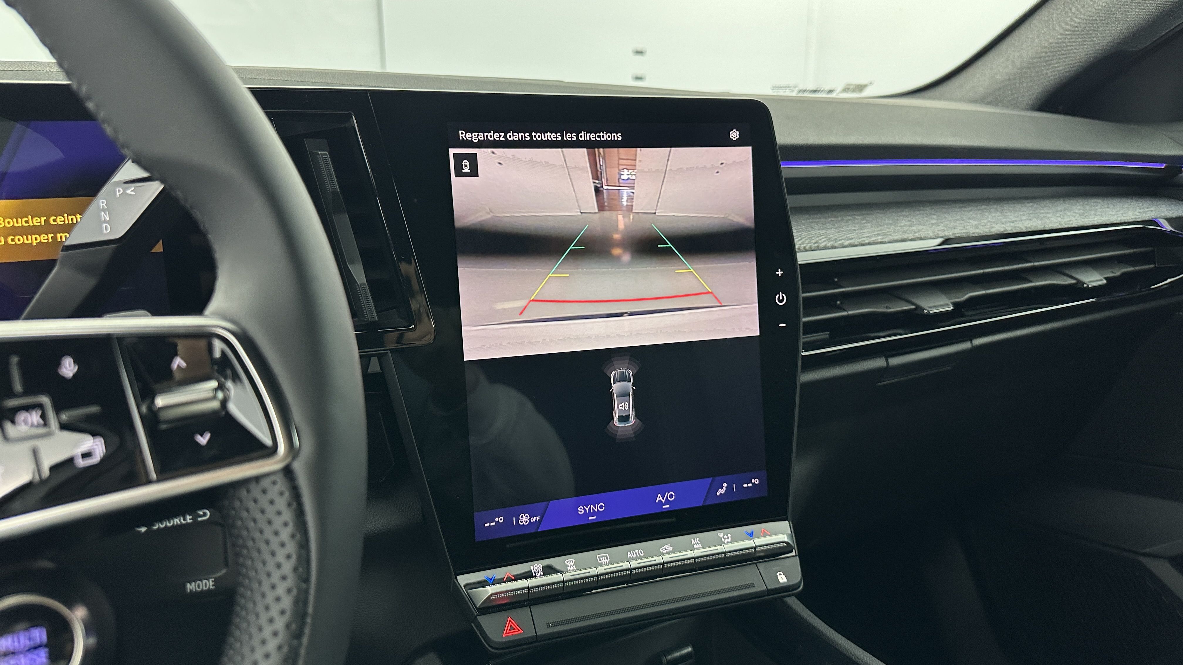 GLI00005946_p53 - RENAULT - AUSTRAL - 2025 - photo 18