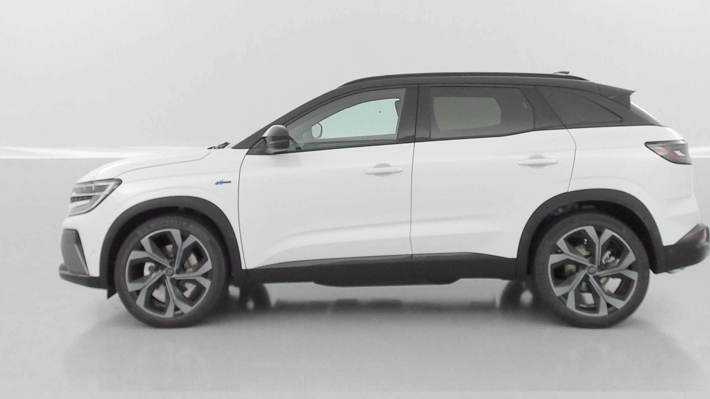 GLI00005928_p53 - RENAULT - AUSTRAL - 2025 - photo 4