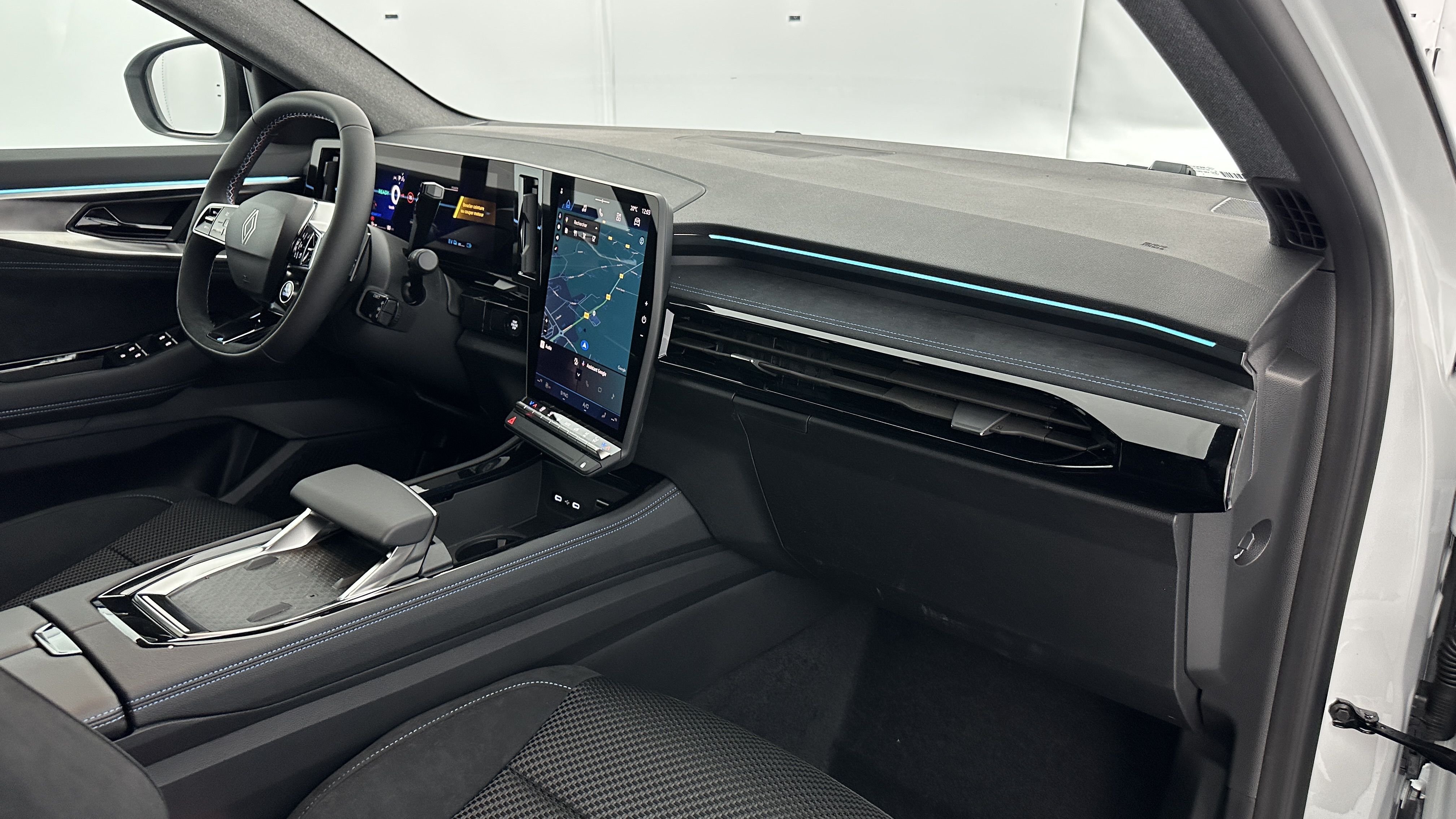 GLI00005928_p53 - RENAULT - AUSTRAL - 2025 - photo 8