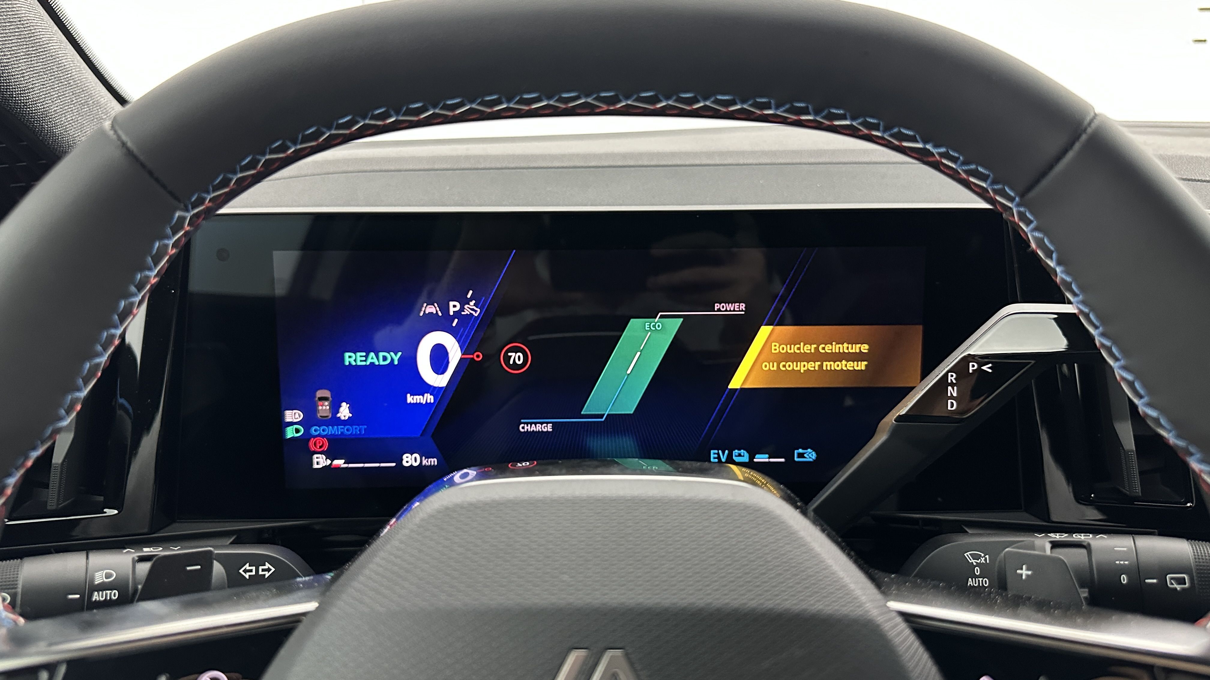 GLI00005928_p53 - RENAULT - AUSTRAL - 2025 - photo 15