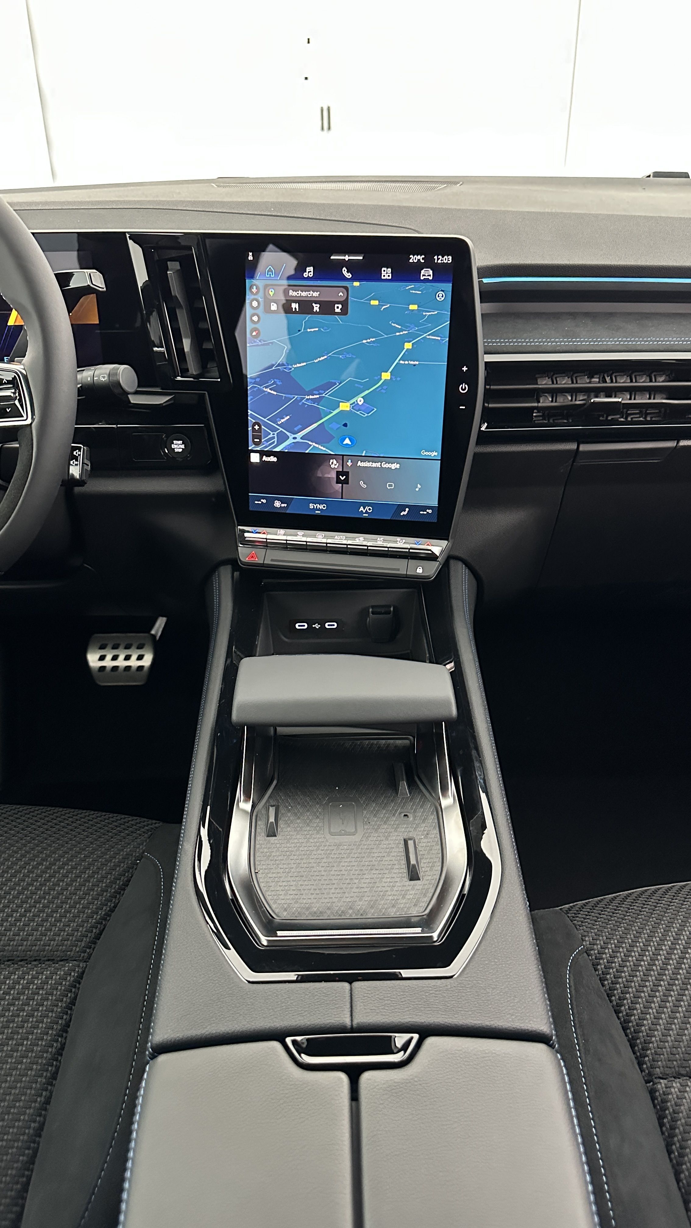 GLI00005928_p53 - RENAULT - AUSTRAL - 2025 - photo 16