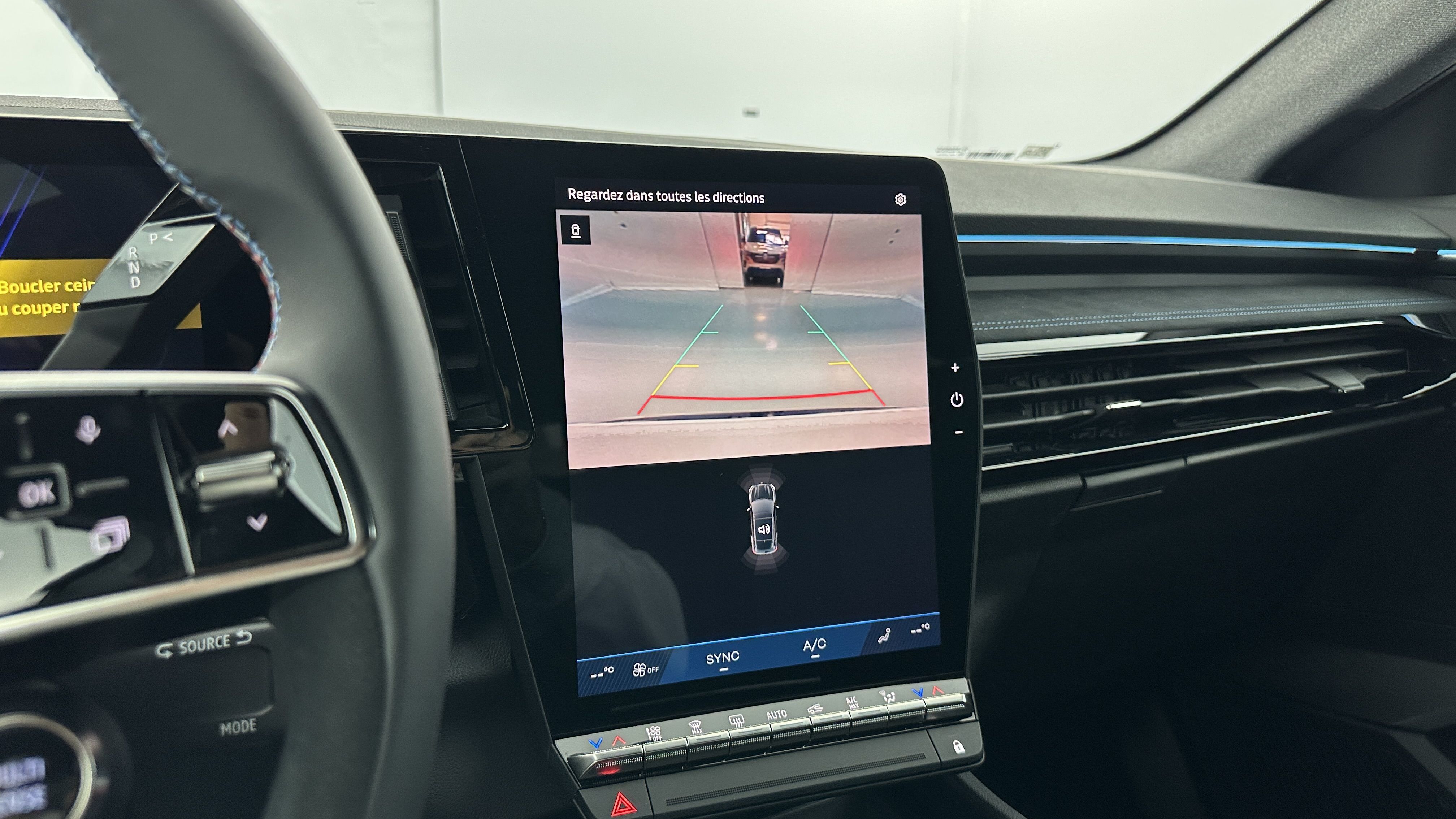 GLI00005928_p53 - RENAULT - AUSTRAL - 2025 - photo 19