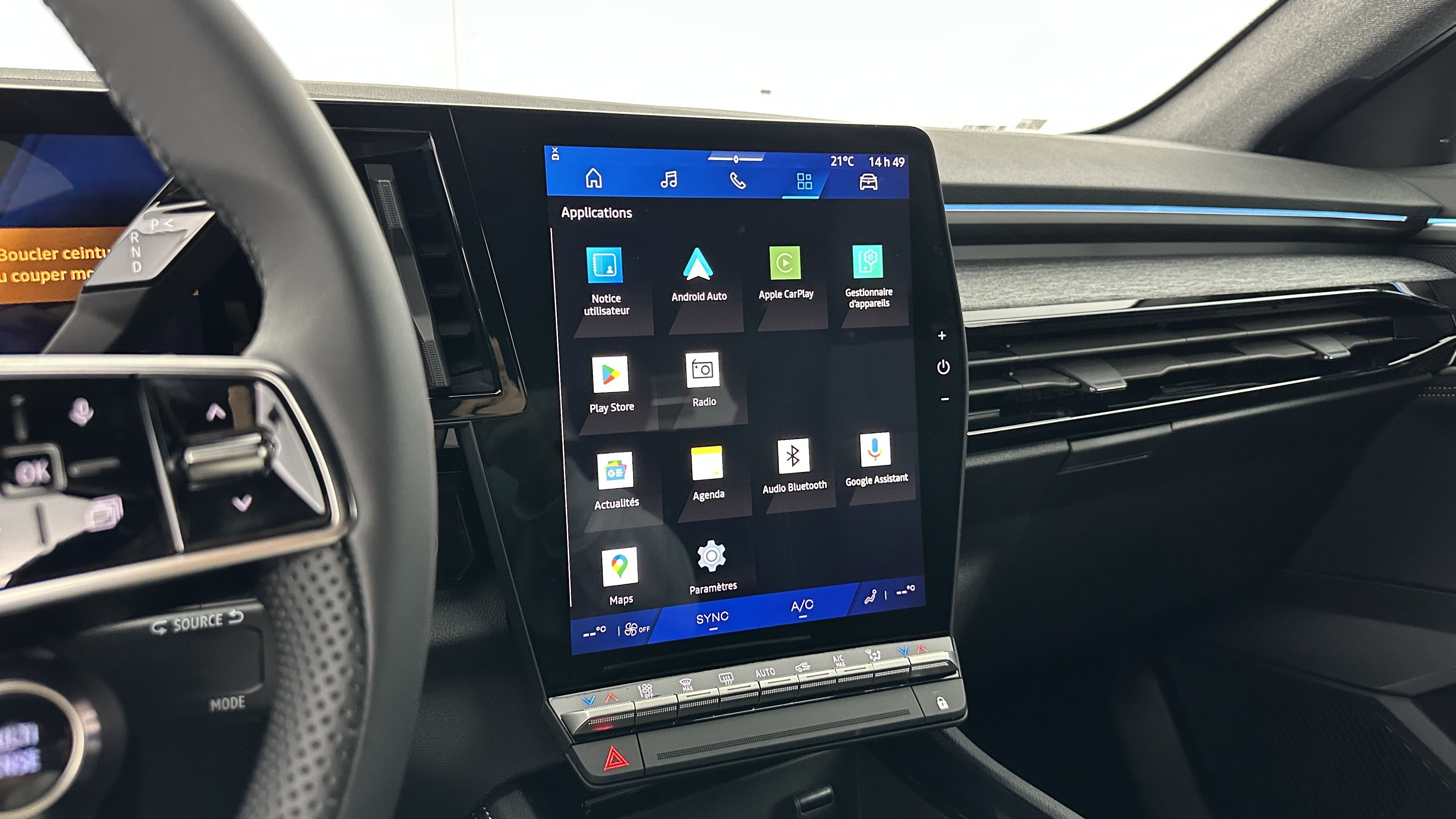 GLI00005938_p53 - RENAULT - AUSTRAL - 2025 - photo 19