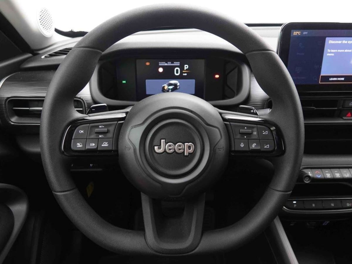 352677_p2 - JEEP - AVENGER - 2025 - photo 7