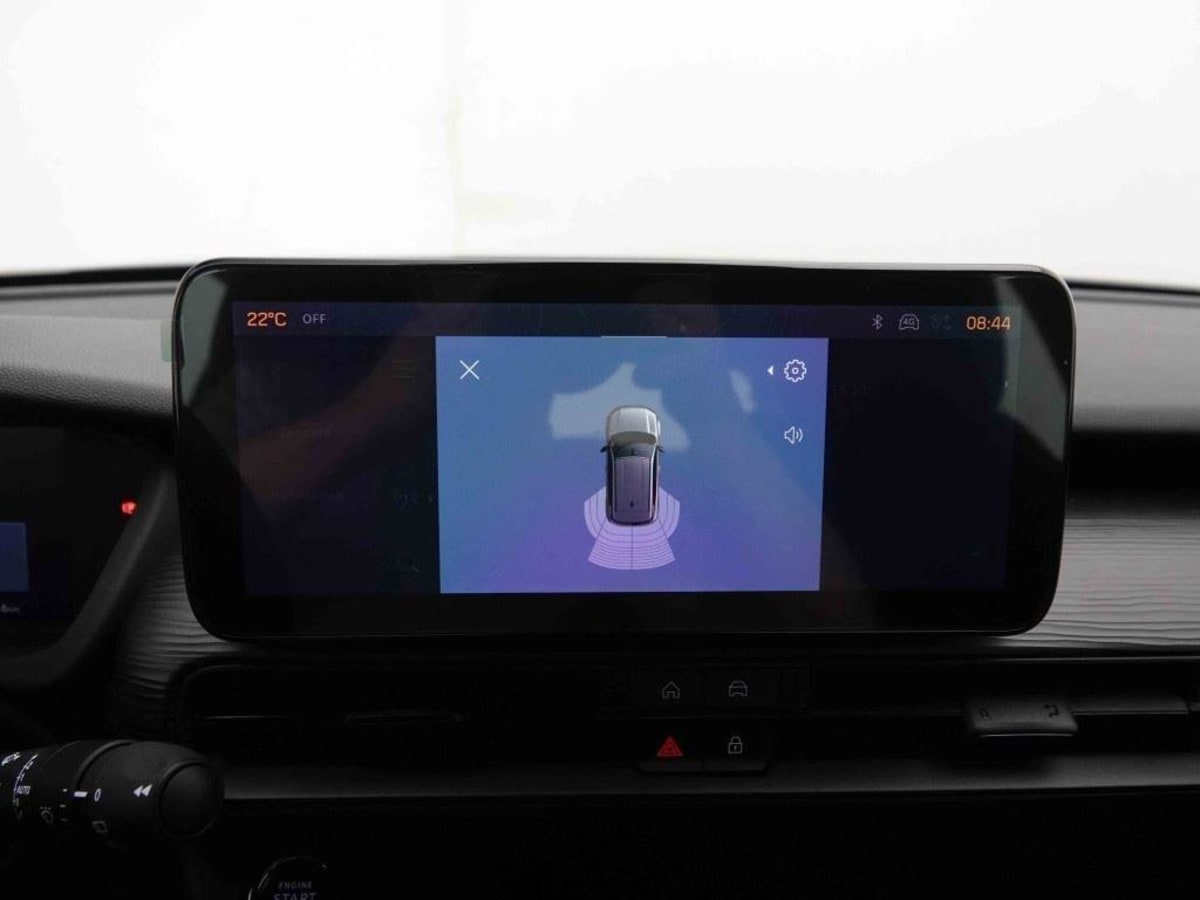 352677_p2 - JEEP - AVENGER - 2025 - photo 9