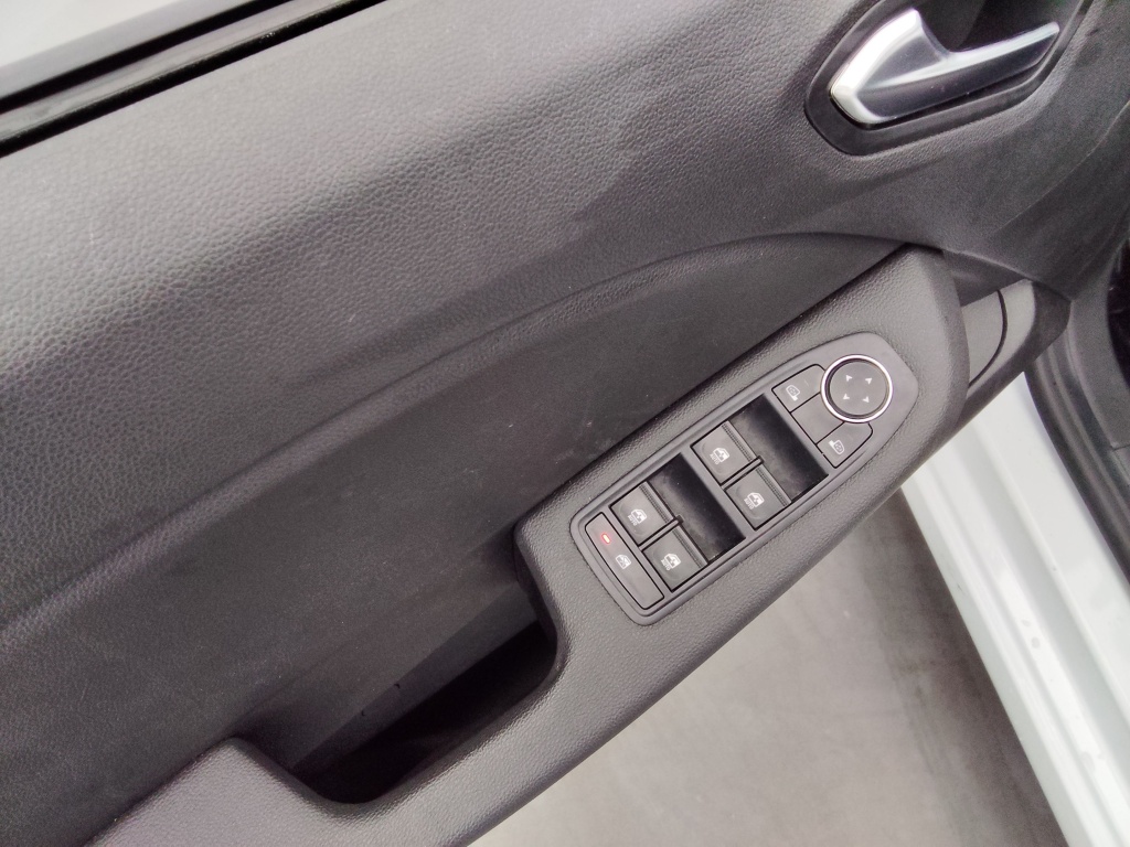 71339_p51 - RENAULT - CLIO - 2025 - photo 18